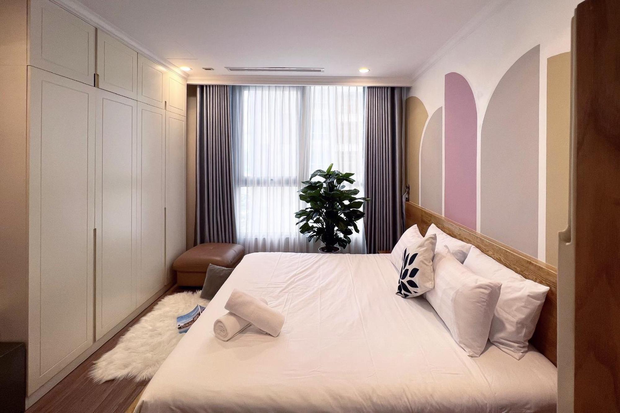 Vinhomes Park Roseland - Ho Dich Vu *