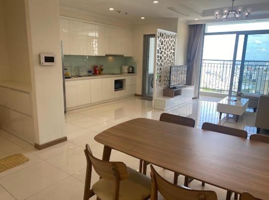 Apartment Vinhomes Park Roseland - Ho Dich Vu Ho Chi Minh City