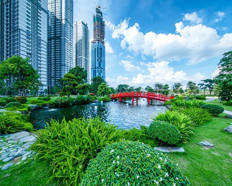 Pangsapuri Vinhomes Park - Luxury 1,2,3,4 Bedroom - Khu Do Thi Ven Song Dep Nhat Tp Hcm *