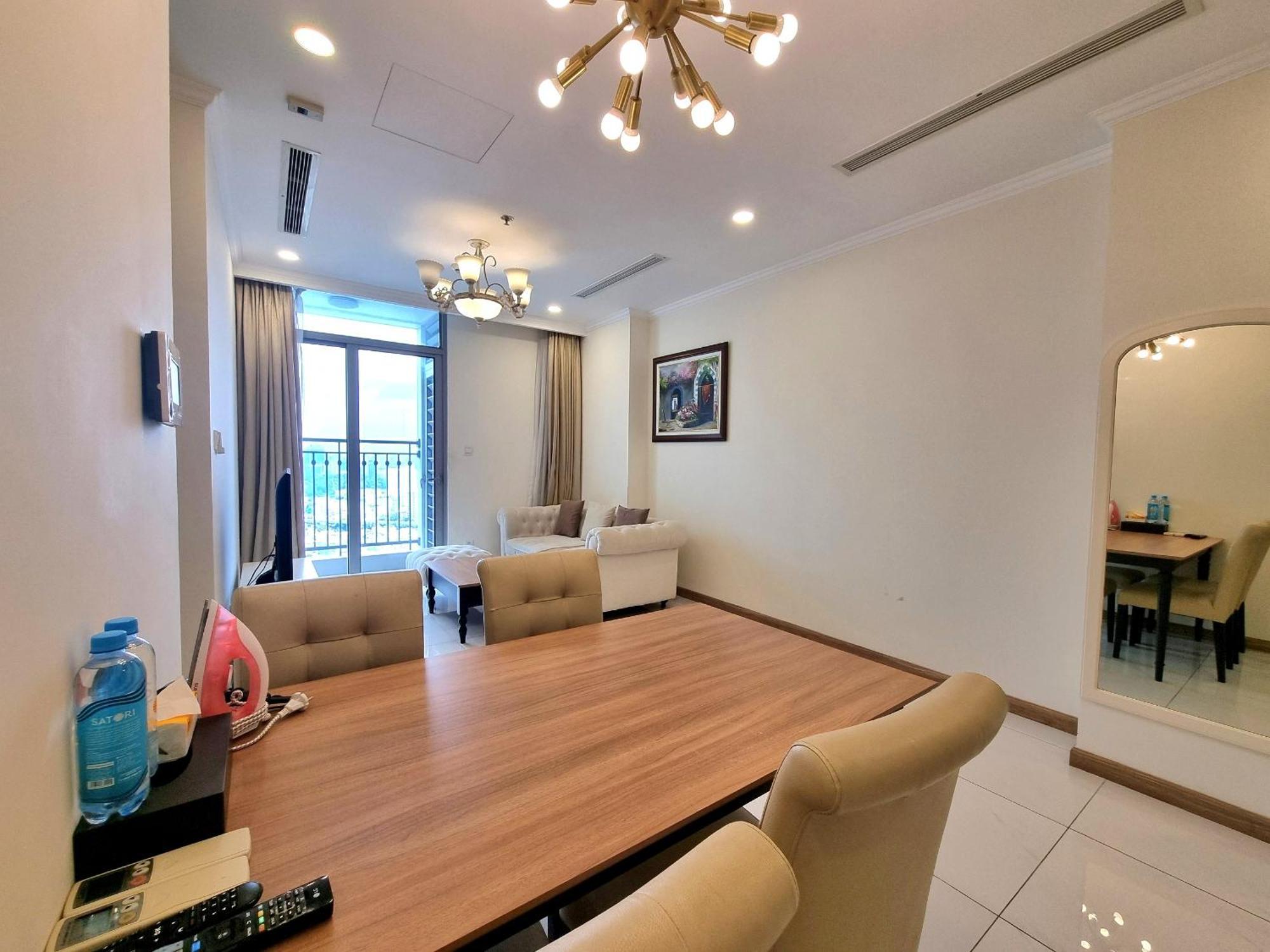 Pangsapuri Vinhomes Park - Luxury 1,2,3,4 Bedroom - Khu Do Thi Ven Song Dep Nhat Tp Hcm *