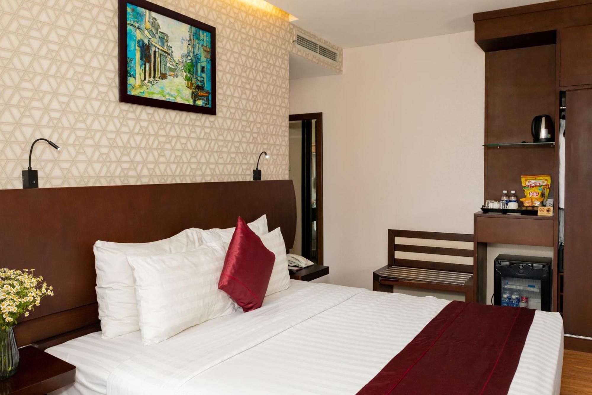 Sonnet Saigon Hotel 3*
