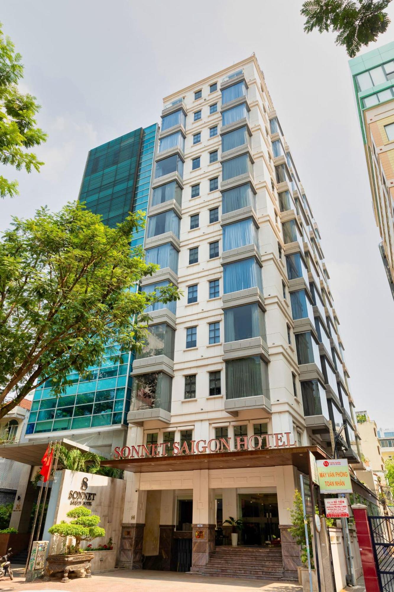 Sonnet Saigon 3*