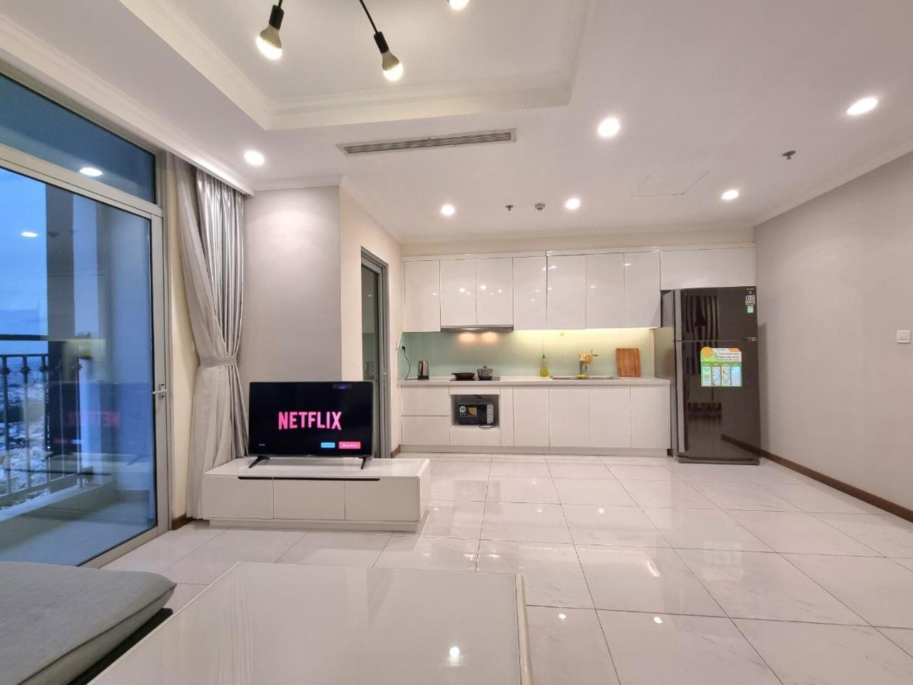 Pangsapuri Vinhomes Park - Luxury 1,2,3,4 Bedroom - Khu Do Thi Ven Song Dep Nhat Tp Hcm *