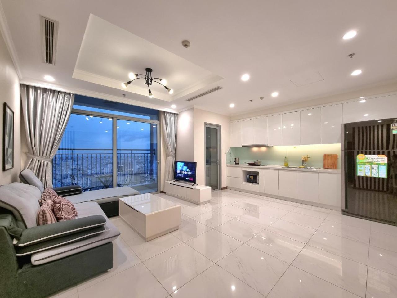Pangsapuri Vinhomes Park - Luxury 1,2,3,4 Bedroom - Khu Do Thi Ven Song Dep Nhat Tp Hcm Bandar Ho Chi Minh
