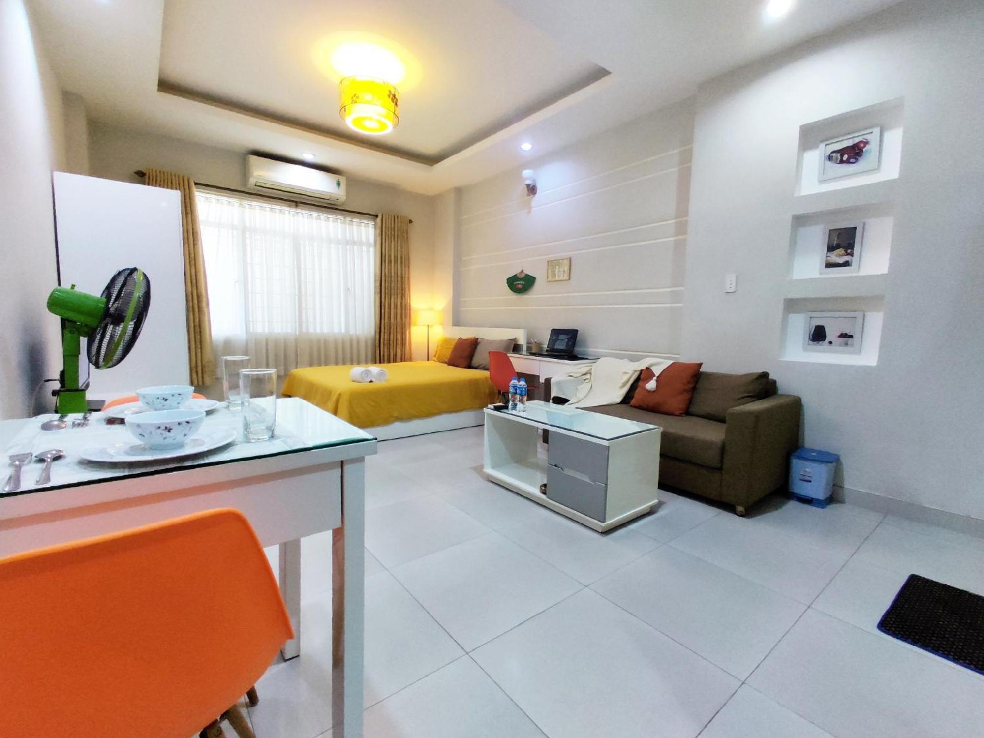Apartment Eco Saigon *
