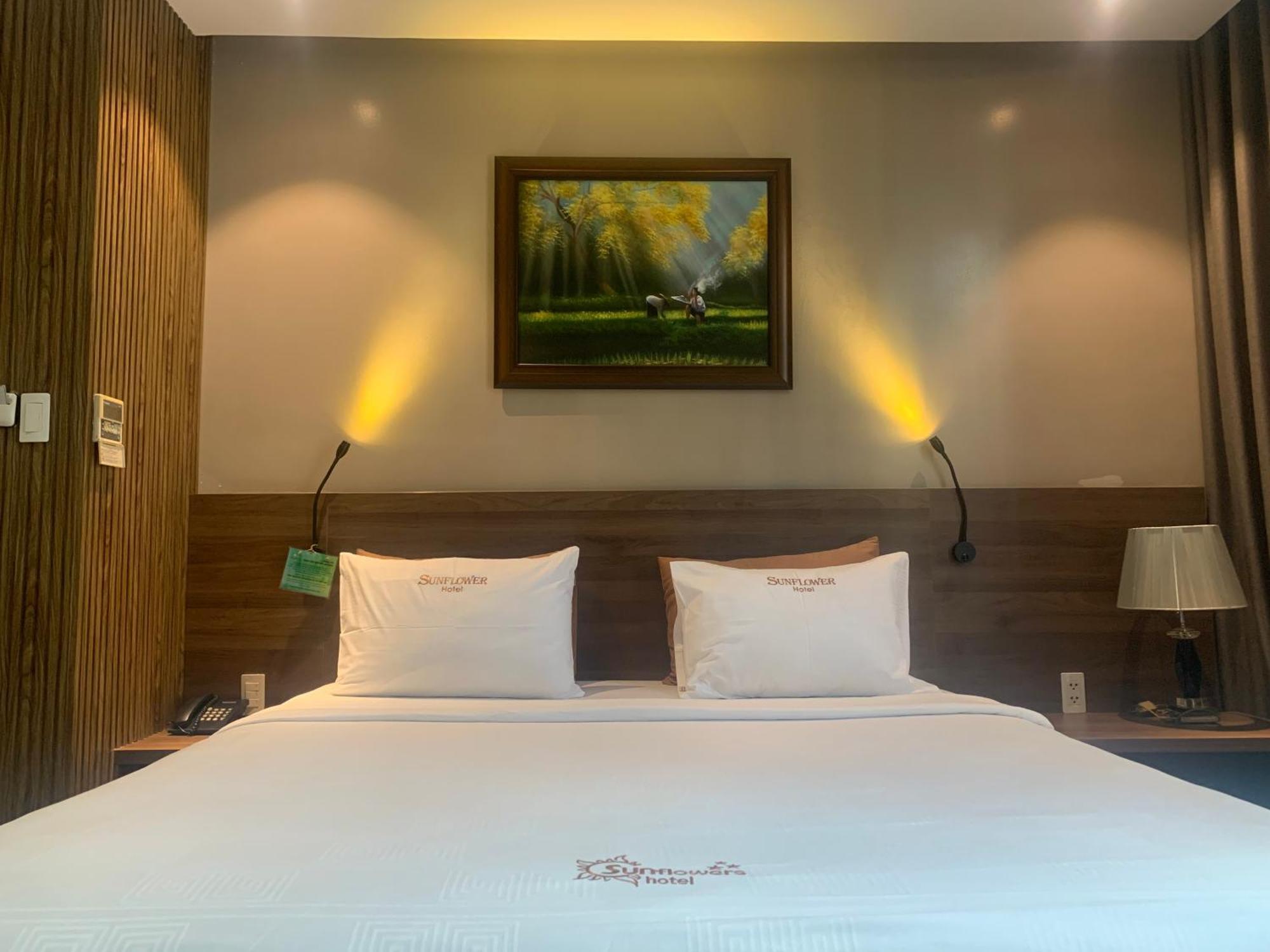 Hotel Sunflower Luxury