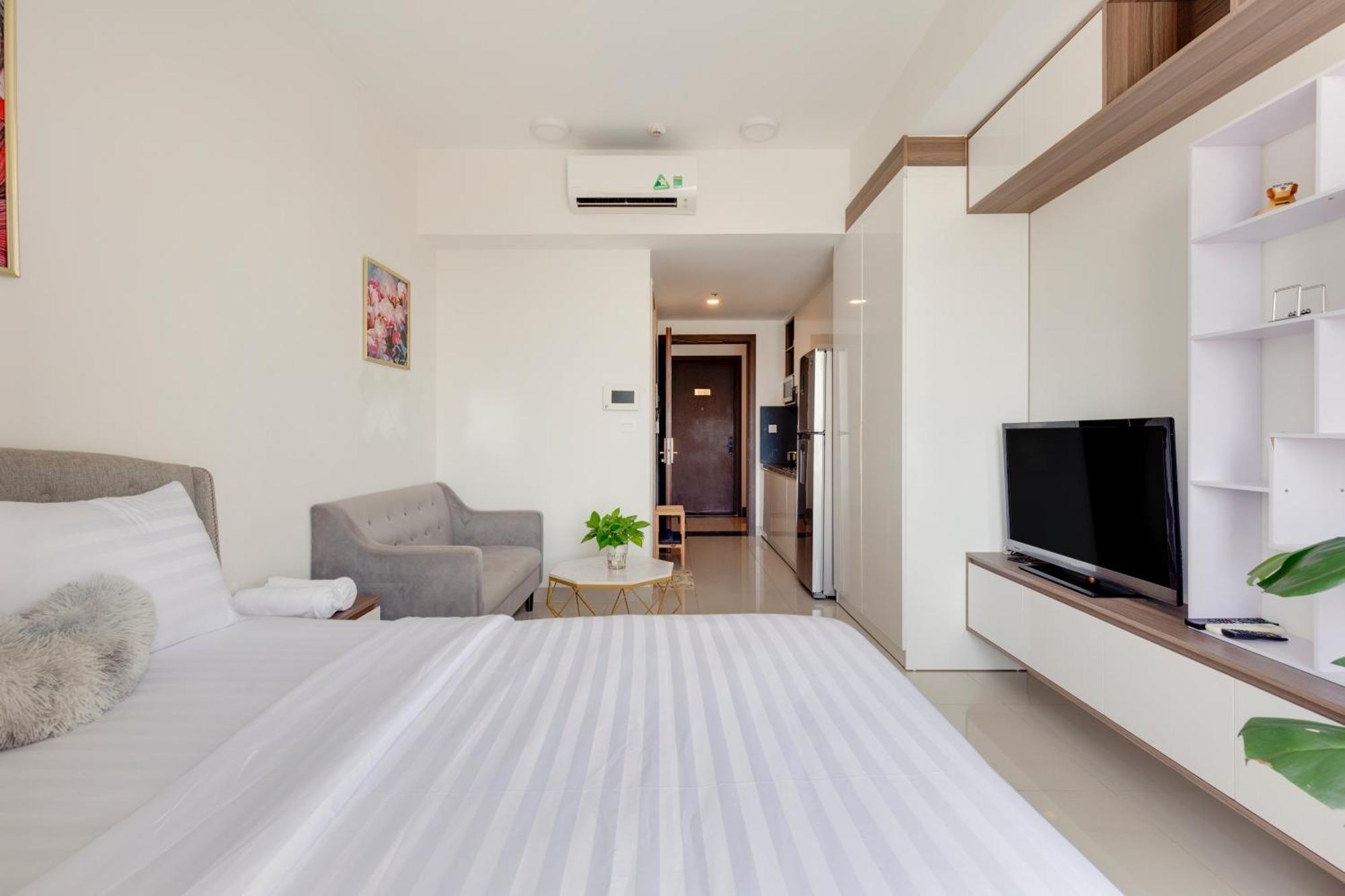 Smile - Rivegate - Modern Comfort - Near Bui Vien Ho Chi Minh City