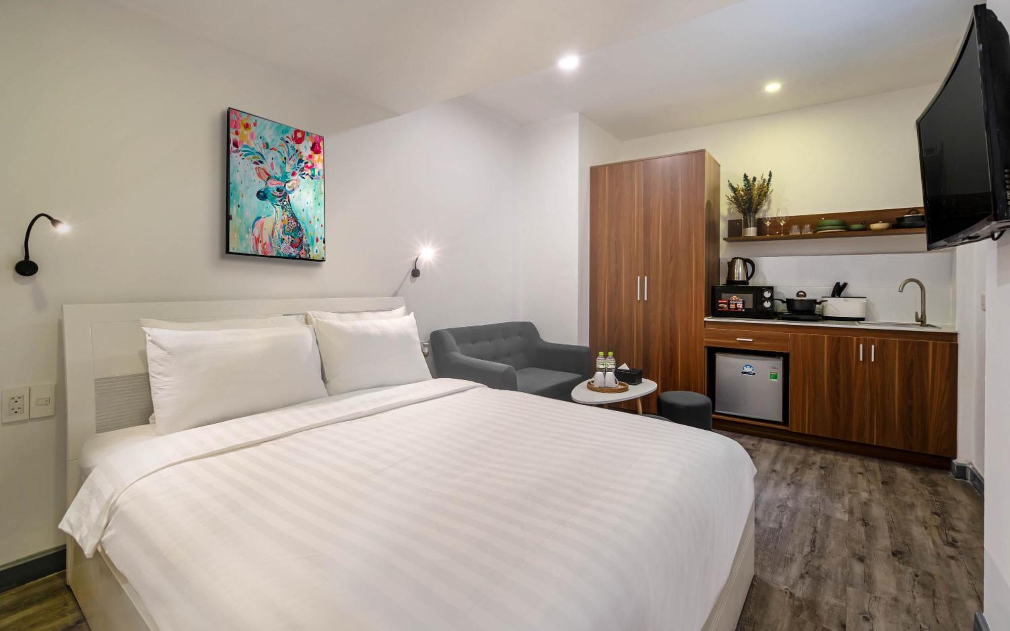 Hotel Ile Parc Saigon