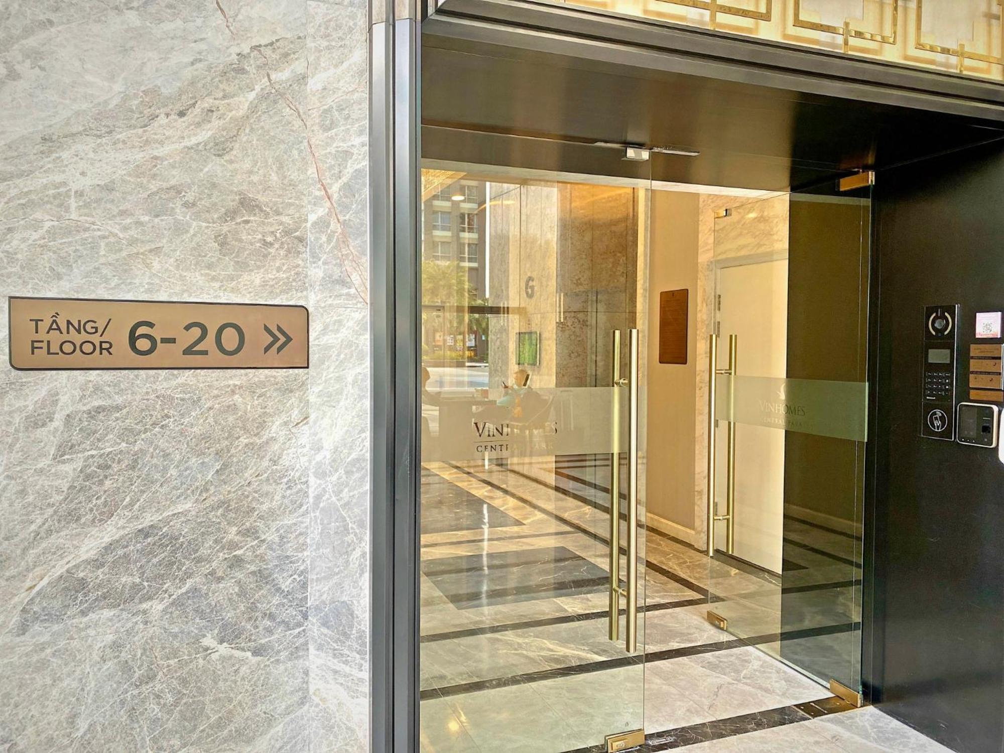 Landmark 81 Condotel Cbd In Hcmc *