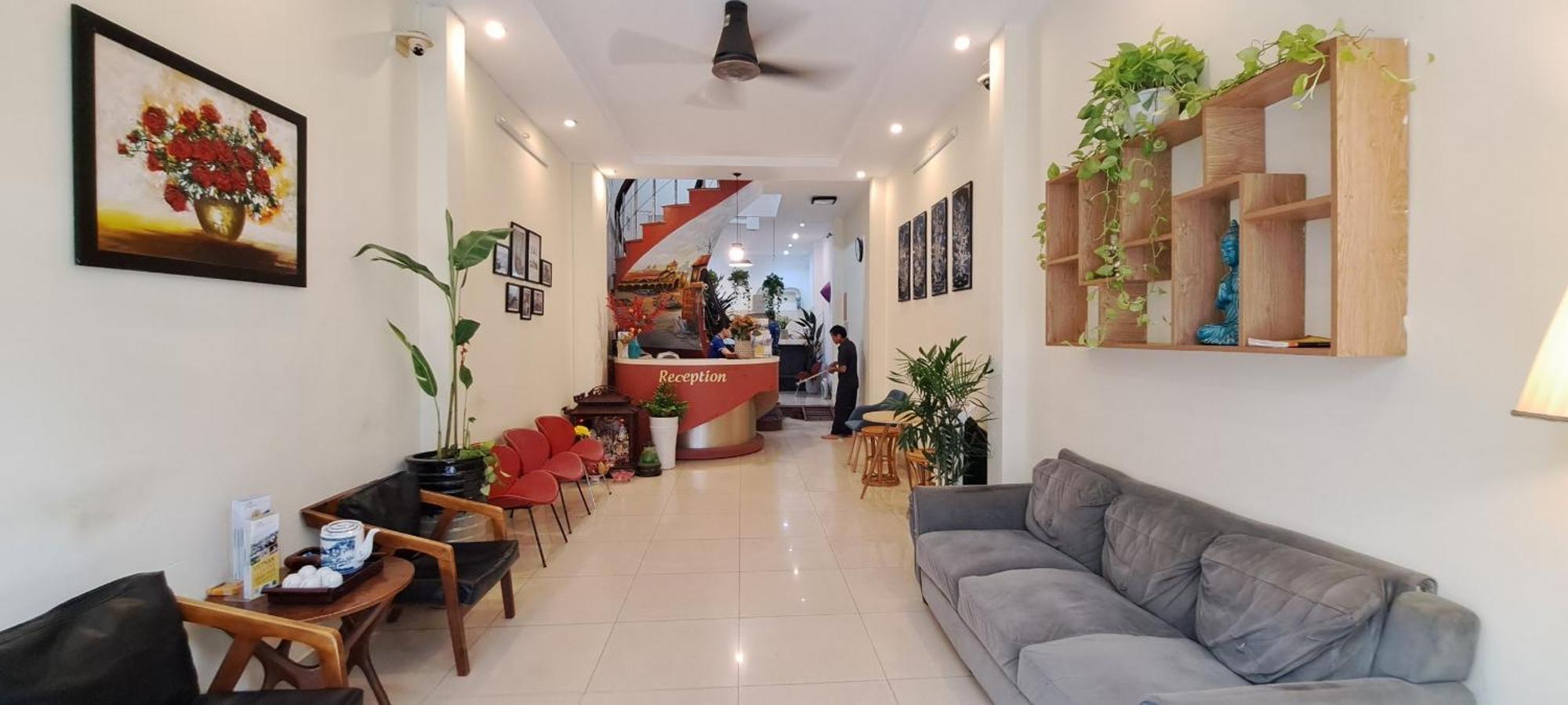 The Alley Saigon Hotel