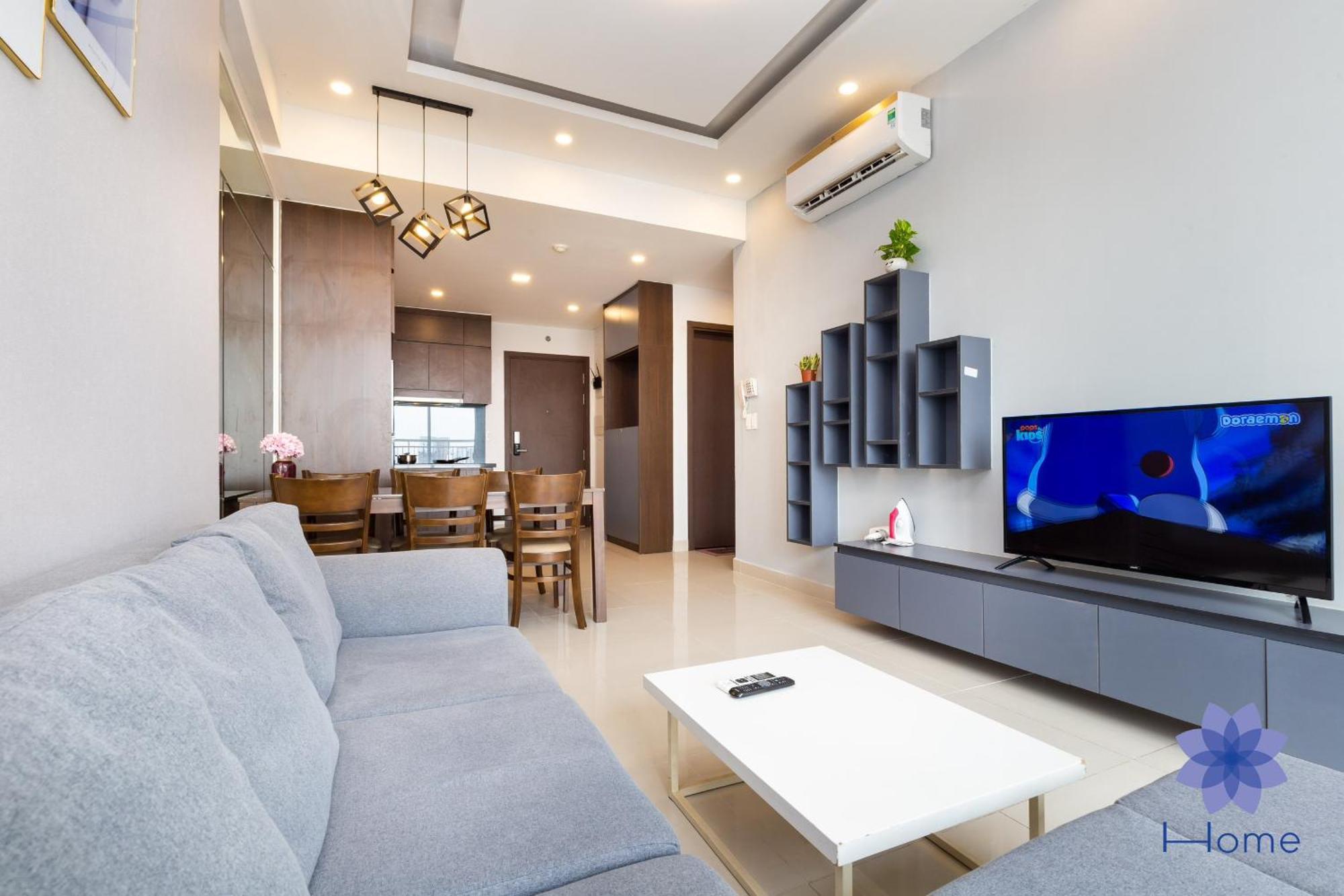 Near Tan San Nhat Airpot Apartment