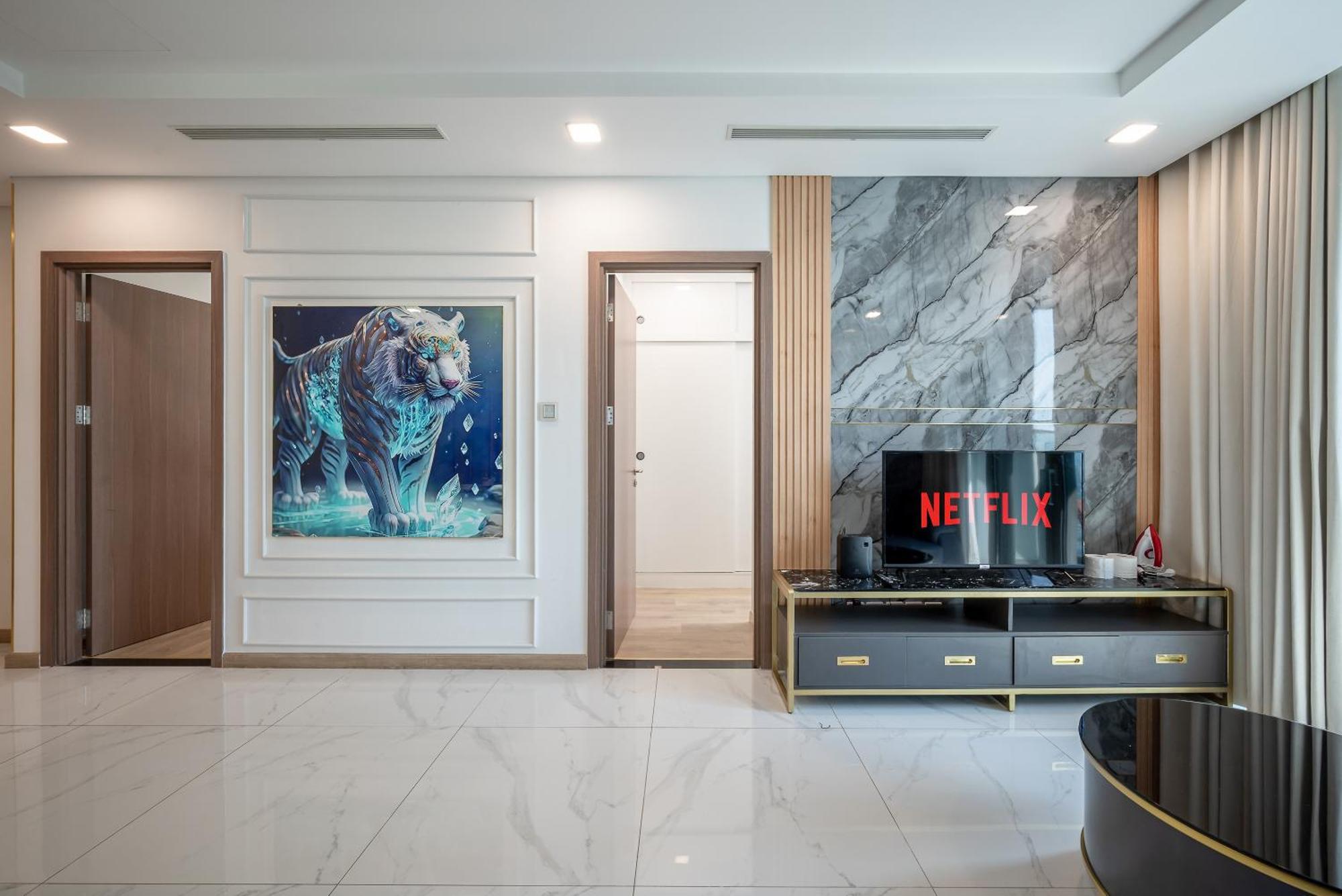 Landmark 81 Condotel Cbd In Hcmc Aparthotel