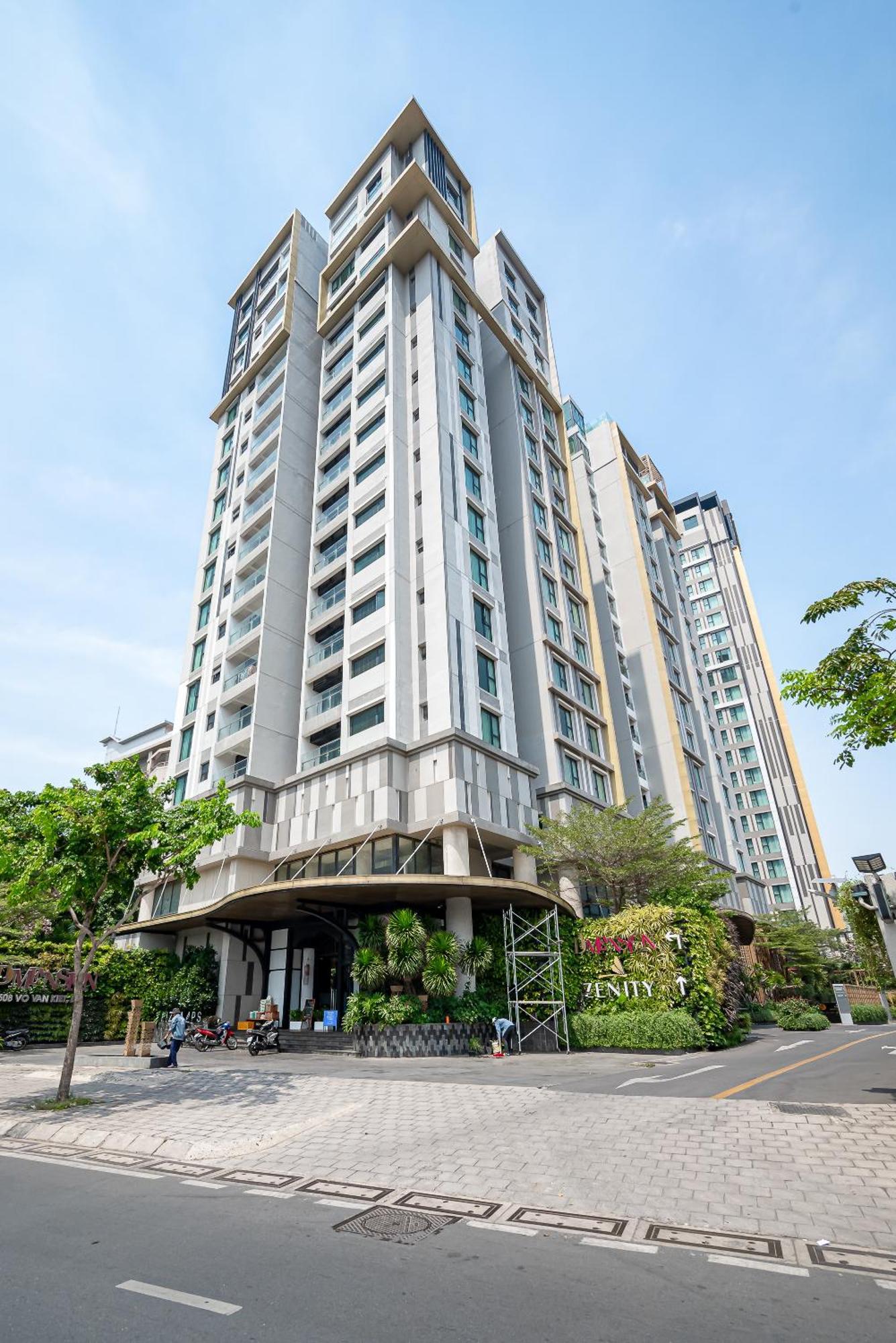 Luxury Gold 86 : D1- Mension , Rooftop Pool - District 1