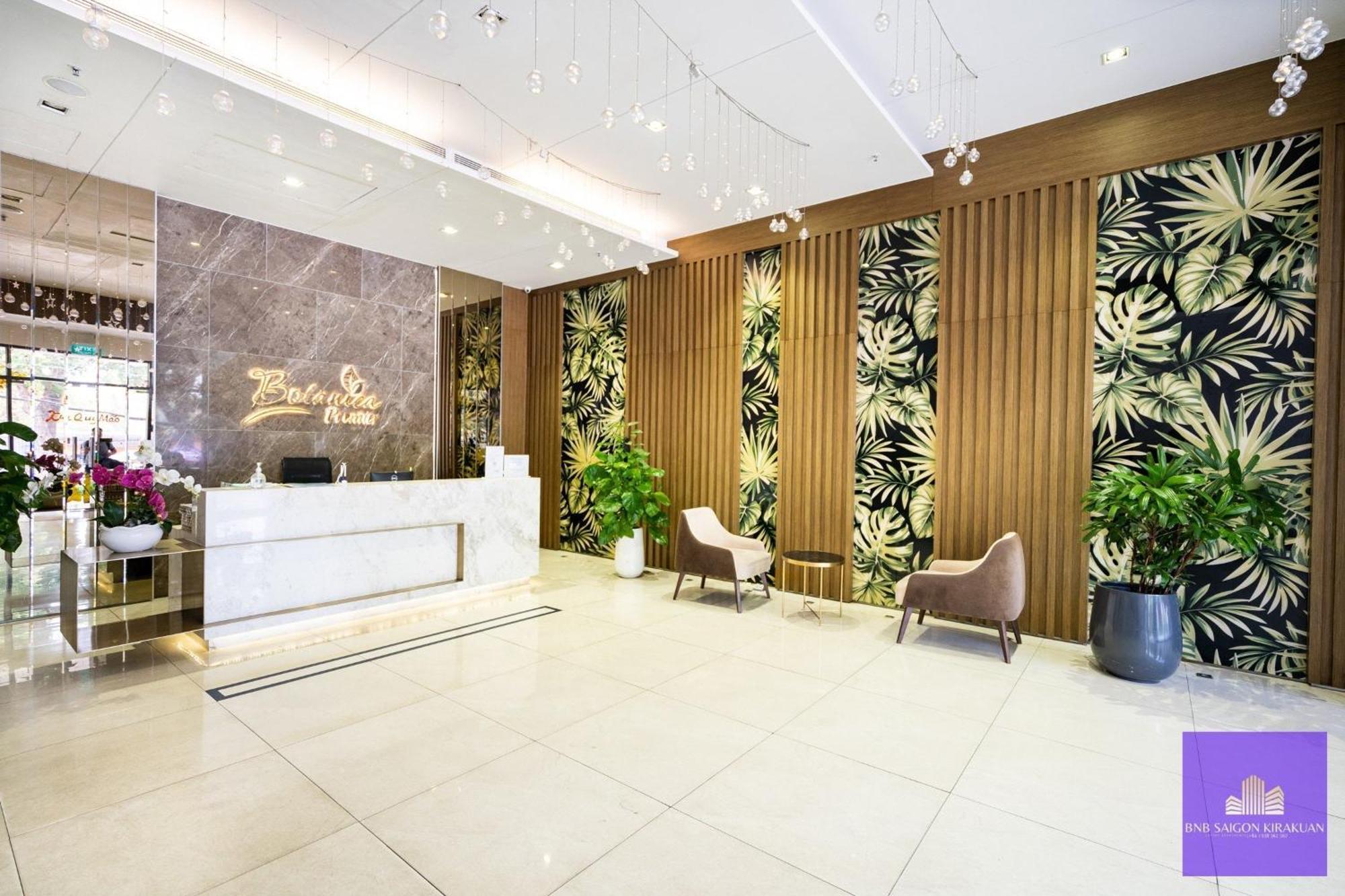 Tan Son Nhat Airport Botanica Premier, 2 Bedrooms, 2 Toilets Luxury Nearby Airport, Free Pool, Free Gym, Bbq Garden * Ho Chi Minh City