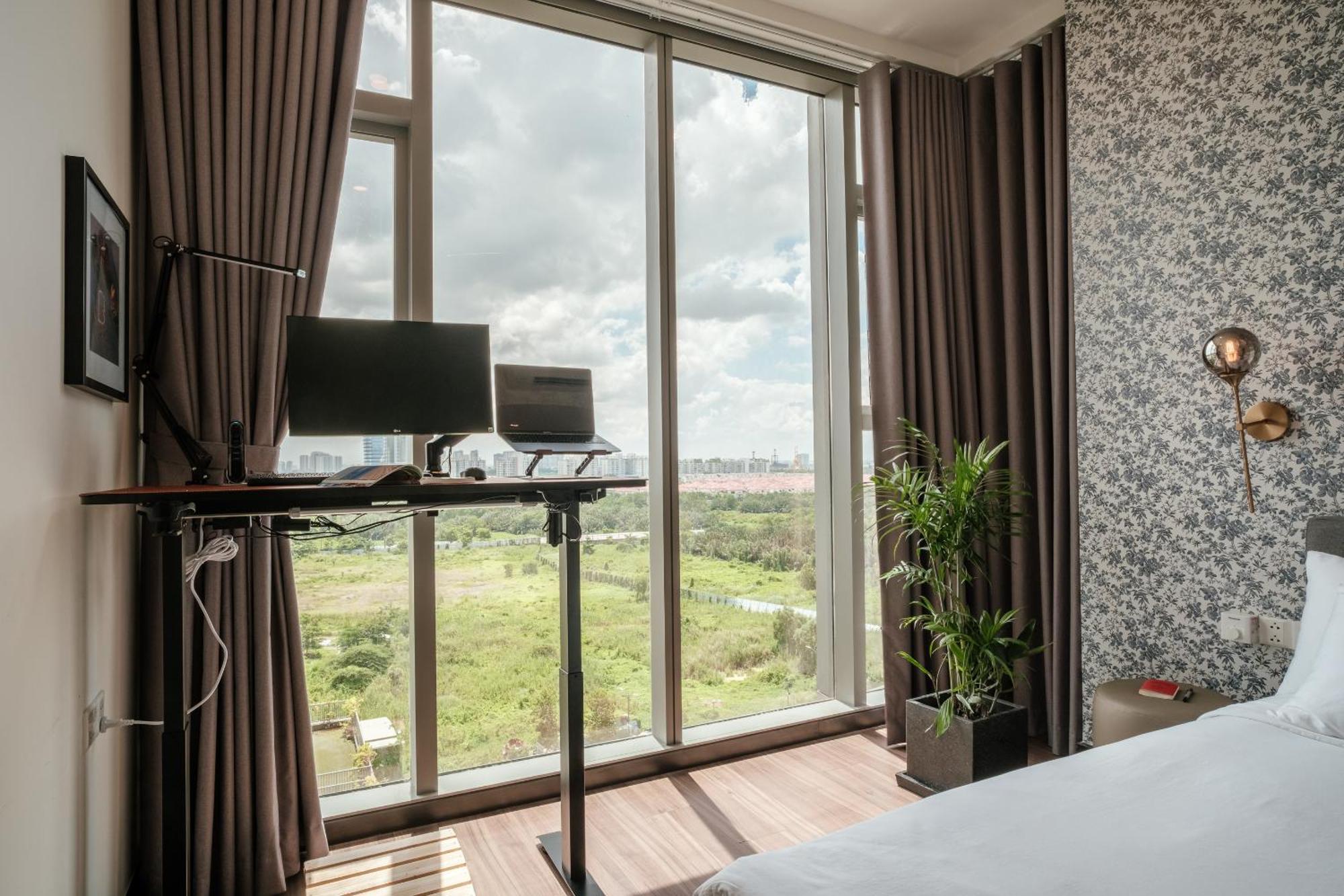 Lux Executive @ Empire By Circadian Ho Chi Minh City