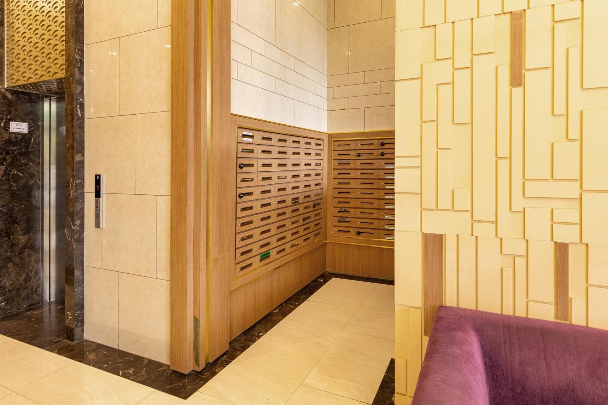 Smile - Rivegate - Modern Comfort - Near Bui Vien Ho Chi Minh City