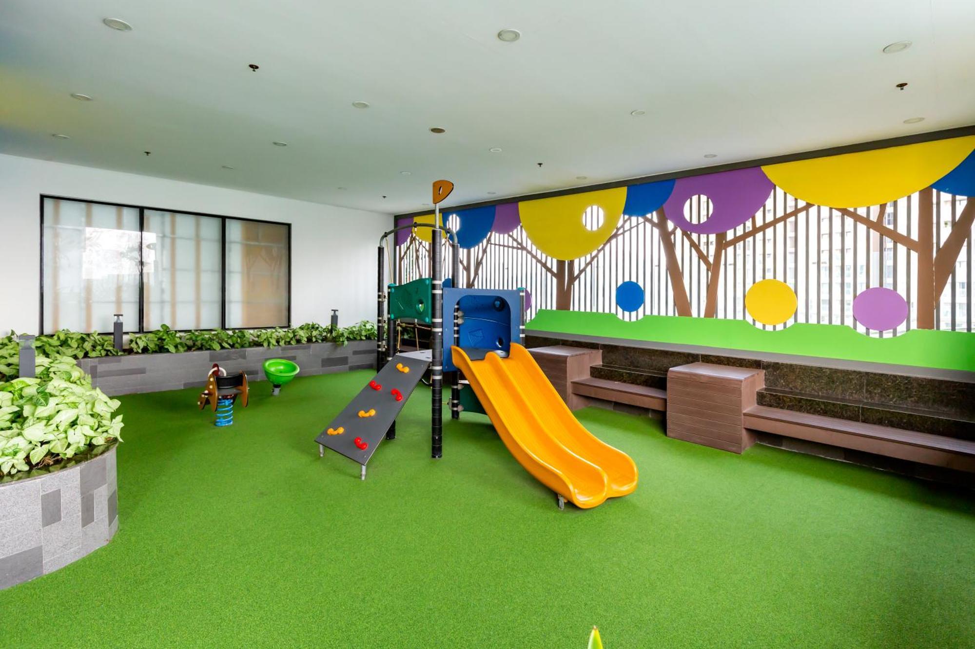 Apartment Smile - Rivegate - Modern Comfort - Near Bui Vien Ho Chi Minh City