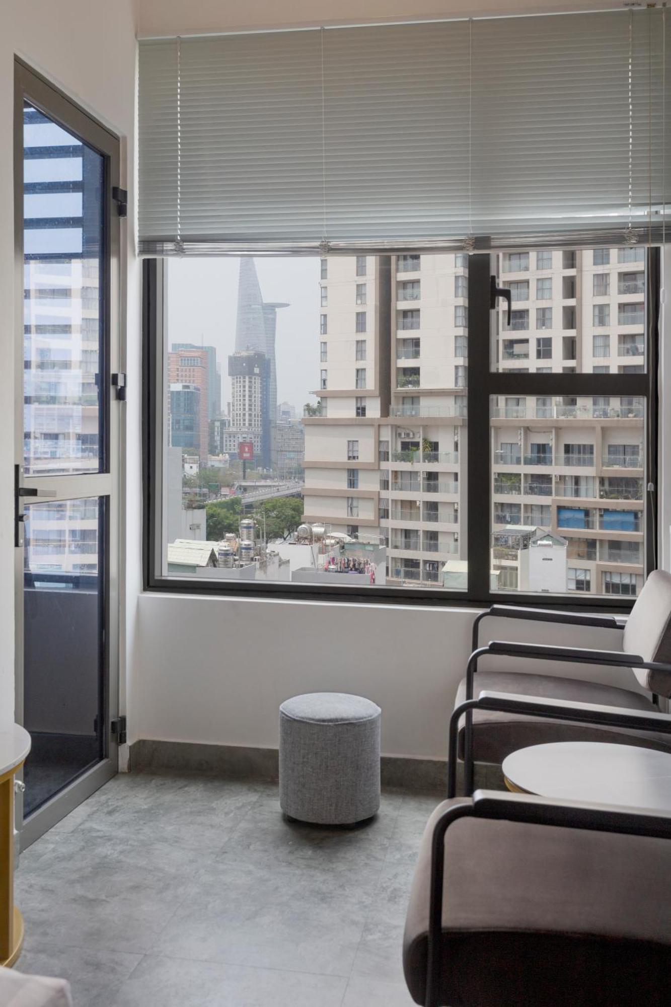 Smile - Rivegate - Modern Comfort - Near Bui Vien Apartment *