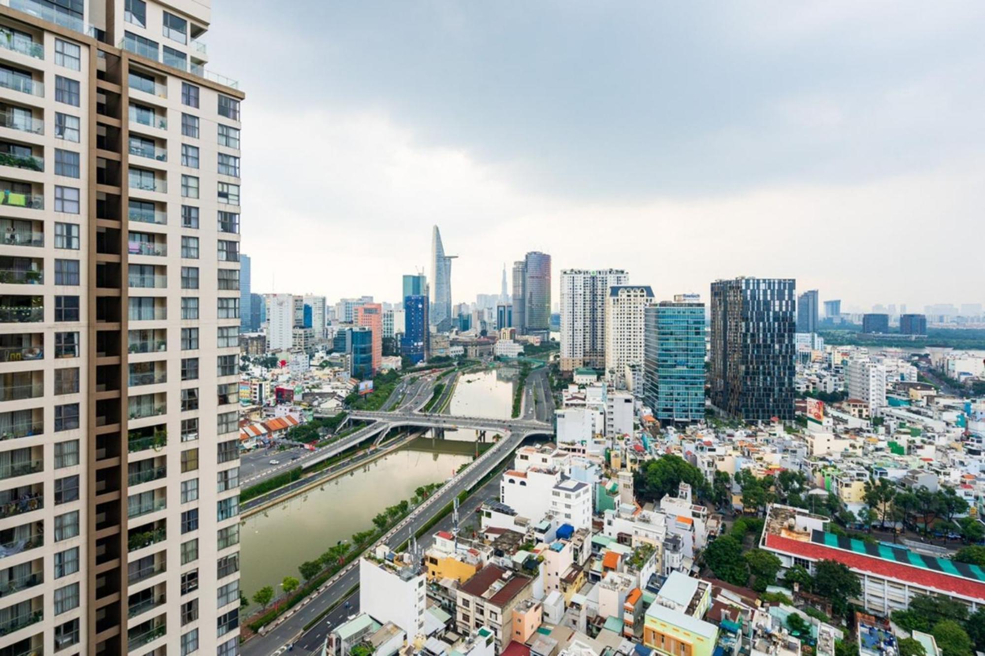 Apartment Otis Millennium Saigon Balcony Ho Chi Minh City