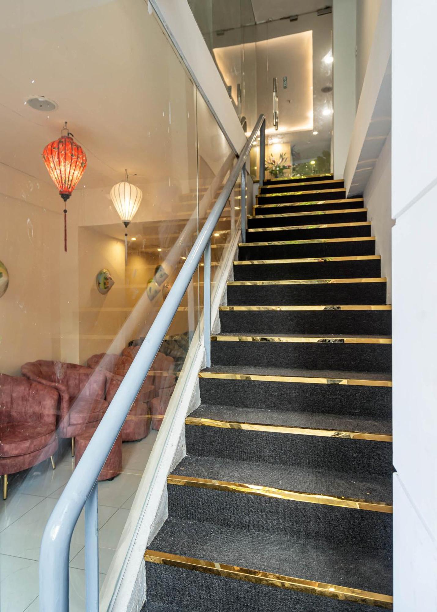 Hotel Ile Parc Saigon 2*