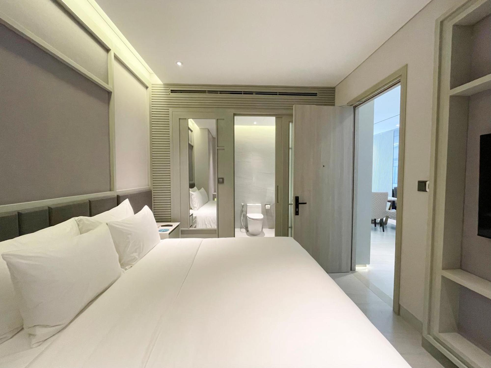M Saigon Hotel 4*