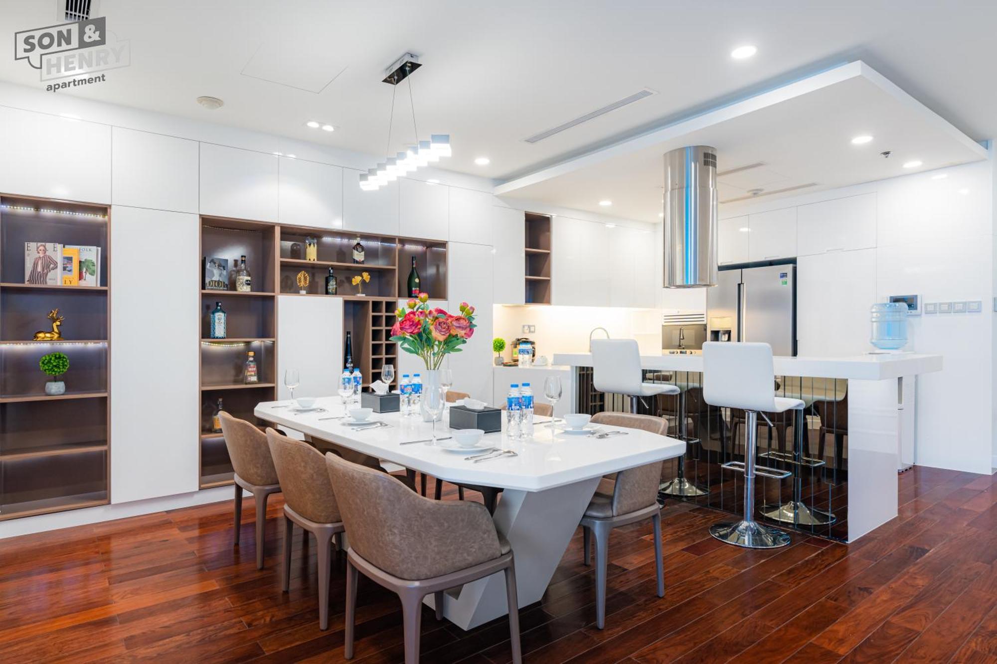 Vincom Center Dong Khoi District 1 Căn hộ TP. Hồ Chí Minh