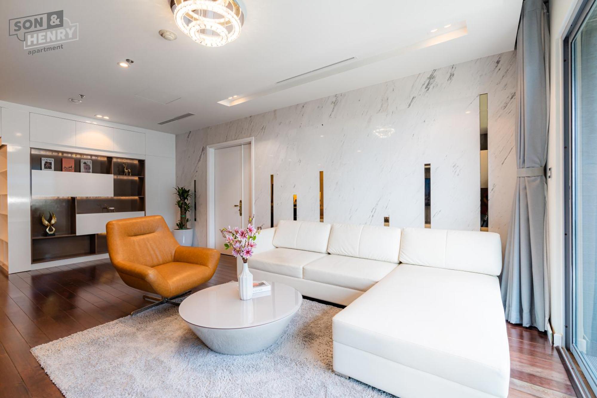 Apartment Vincom Center Dong Khoi District 1 Ho Chi Minh City