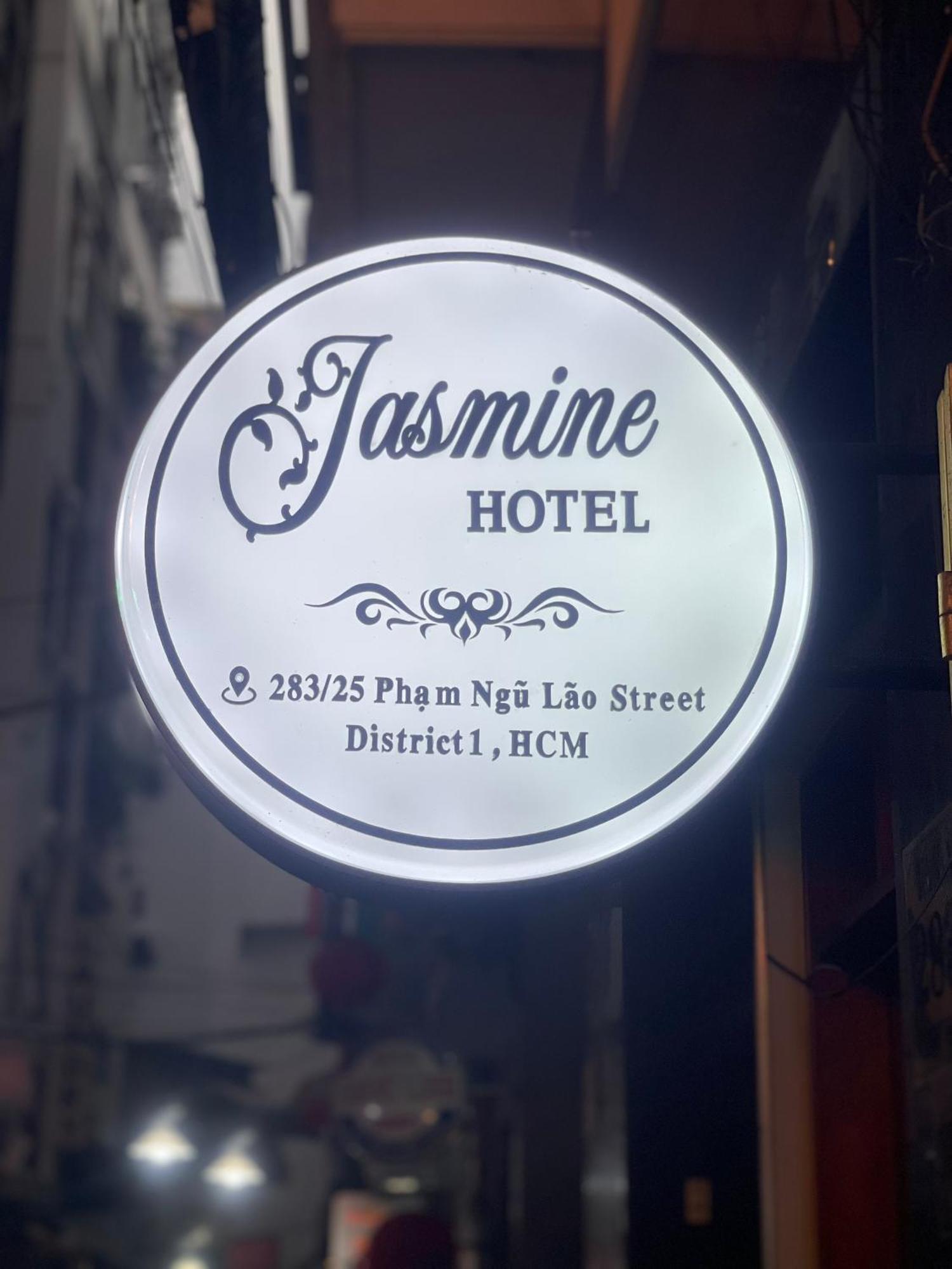 Hotel Jasmine - Pham Ngu Lao Q1 - By Bay Luxury 3*