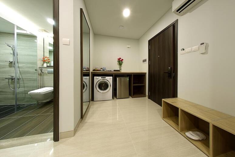 Aurora Western Village Khách sạn