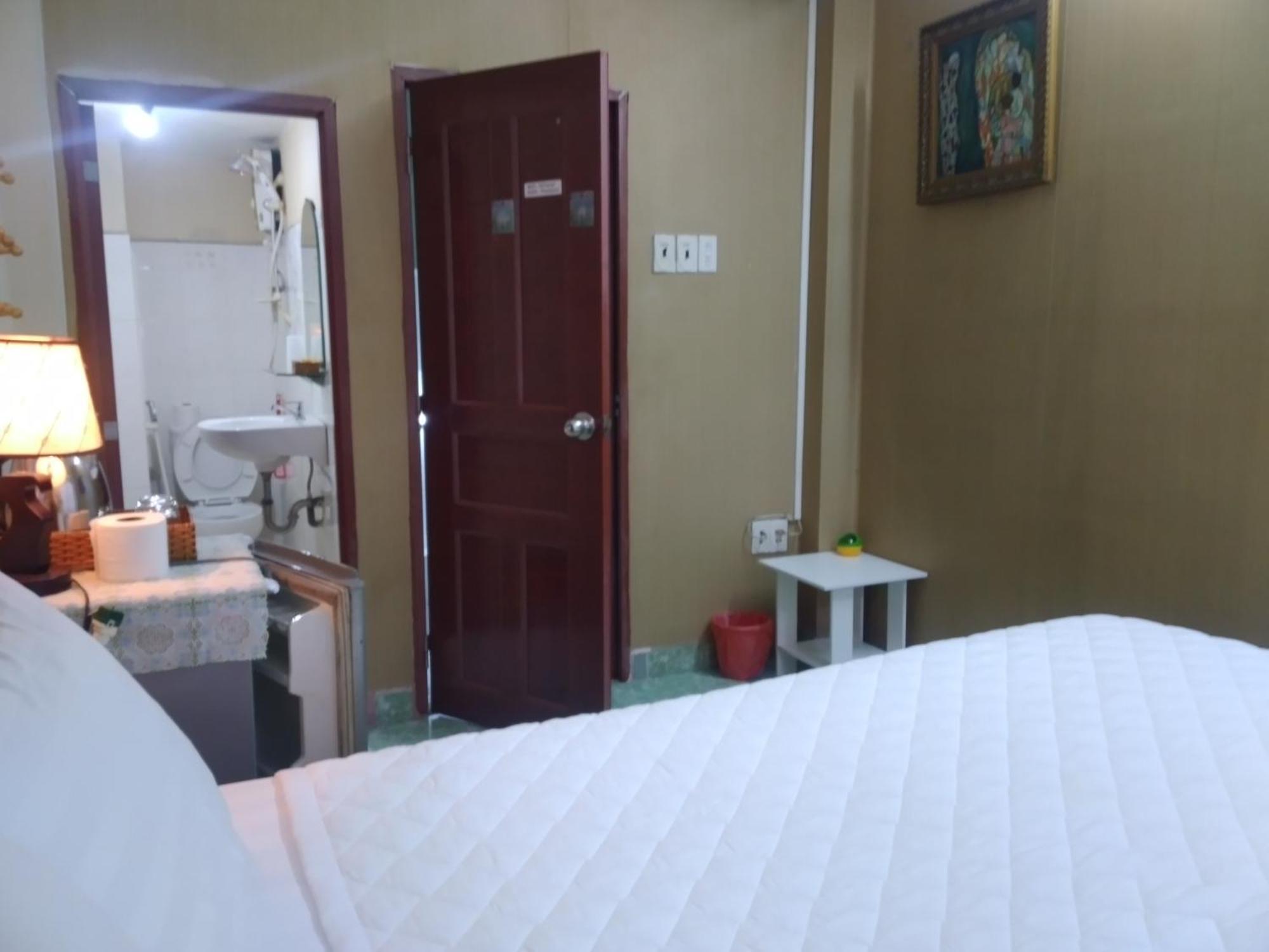 Rumah tetamu Uttrang Bandar Ho Chi Minh
