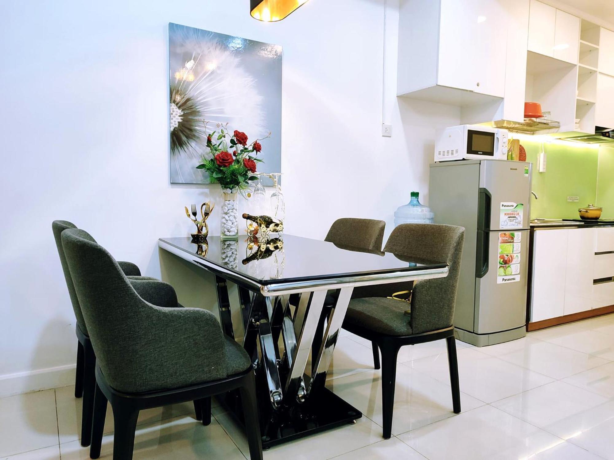 Linda Apartment-icon56-district4-3mins To Center Dtrc1- Infinity Pool- Awesome Rooftop * Ho Chi Minh City