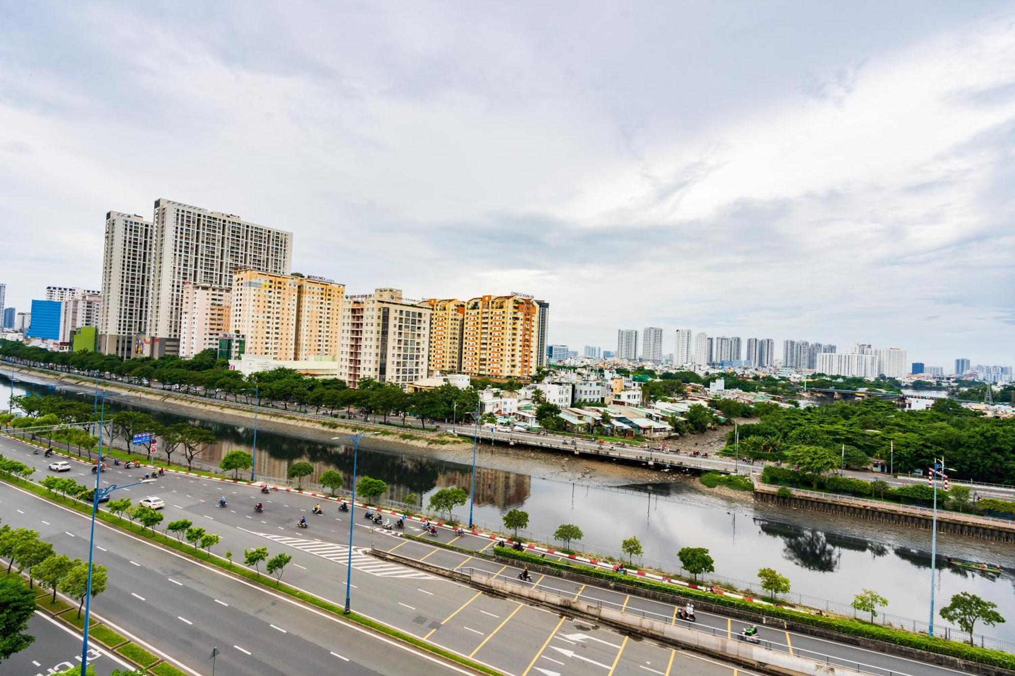 Apartment Luxury Gold 86 : D1- Mension , Rooftop Pool - District 1