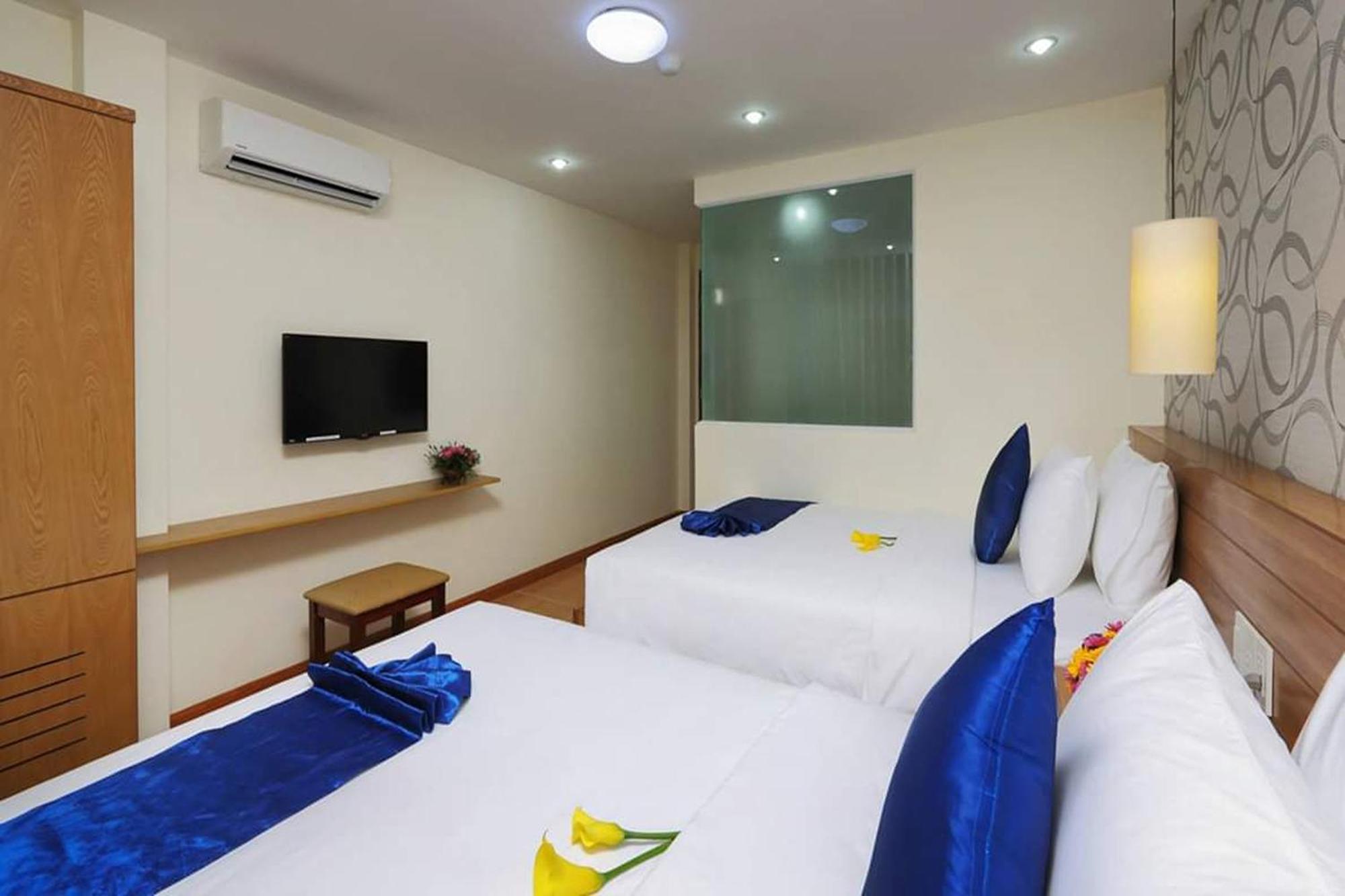 Ailen Hotel 2*