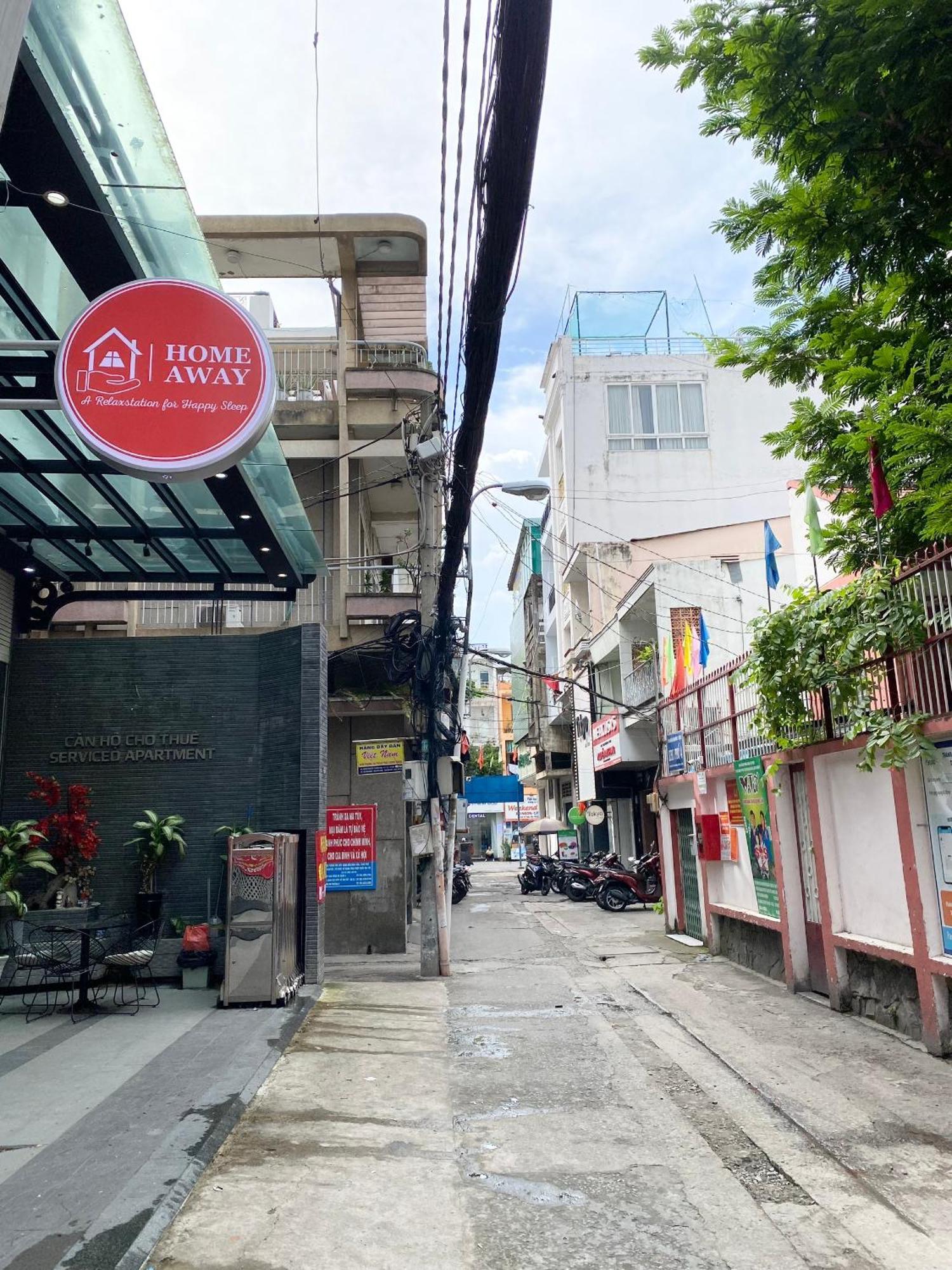 Away Minh Khai - Serviced Ho Chi Minh City
