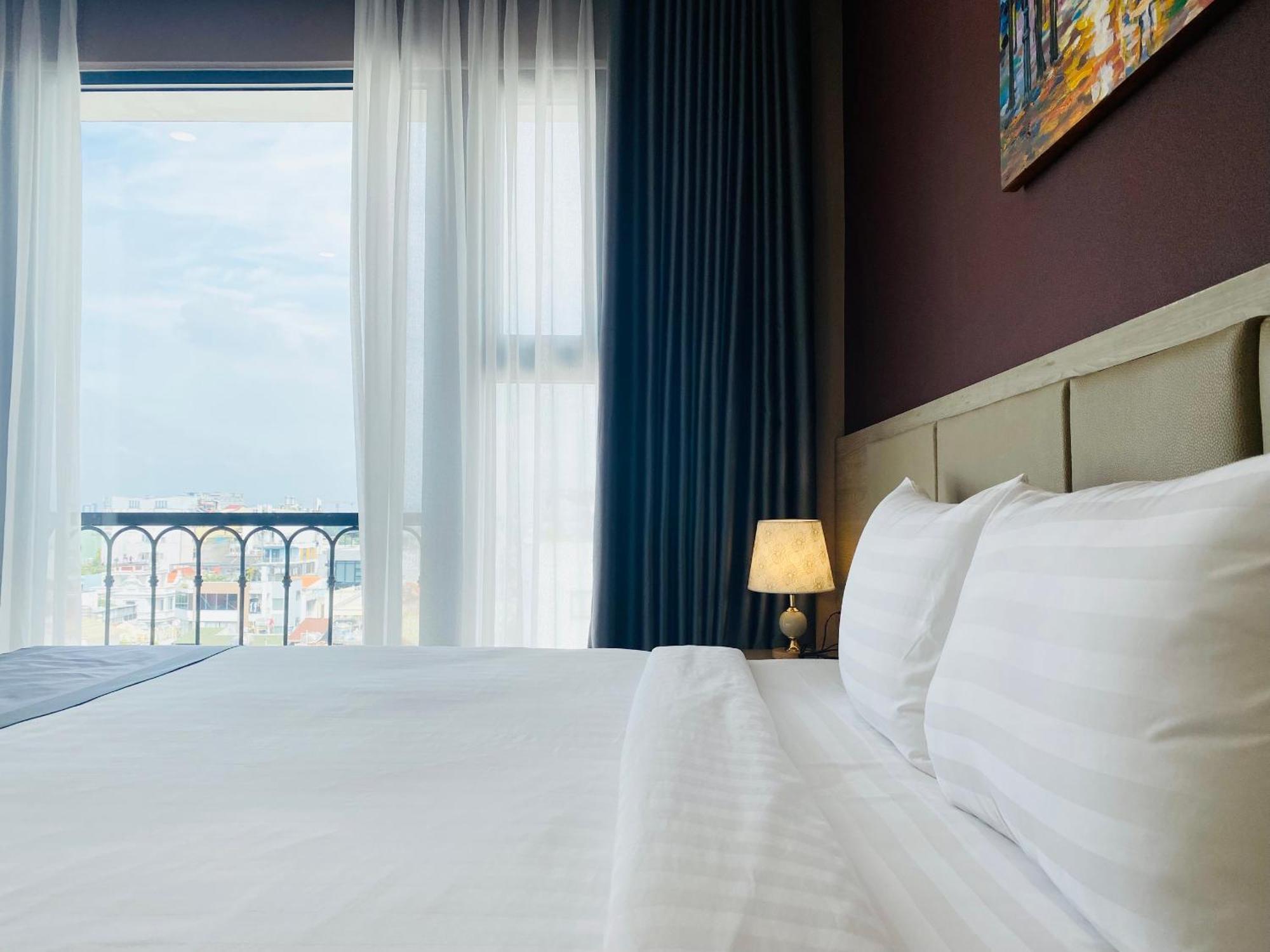 Hera Luxury