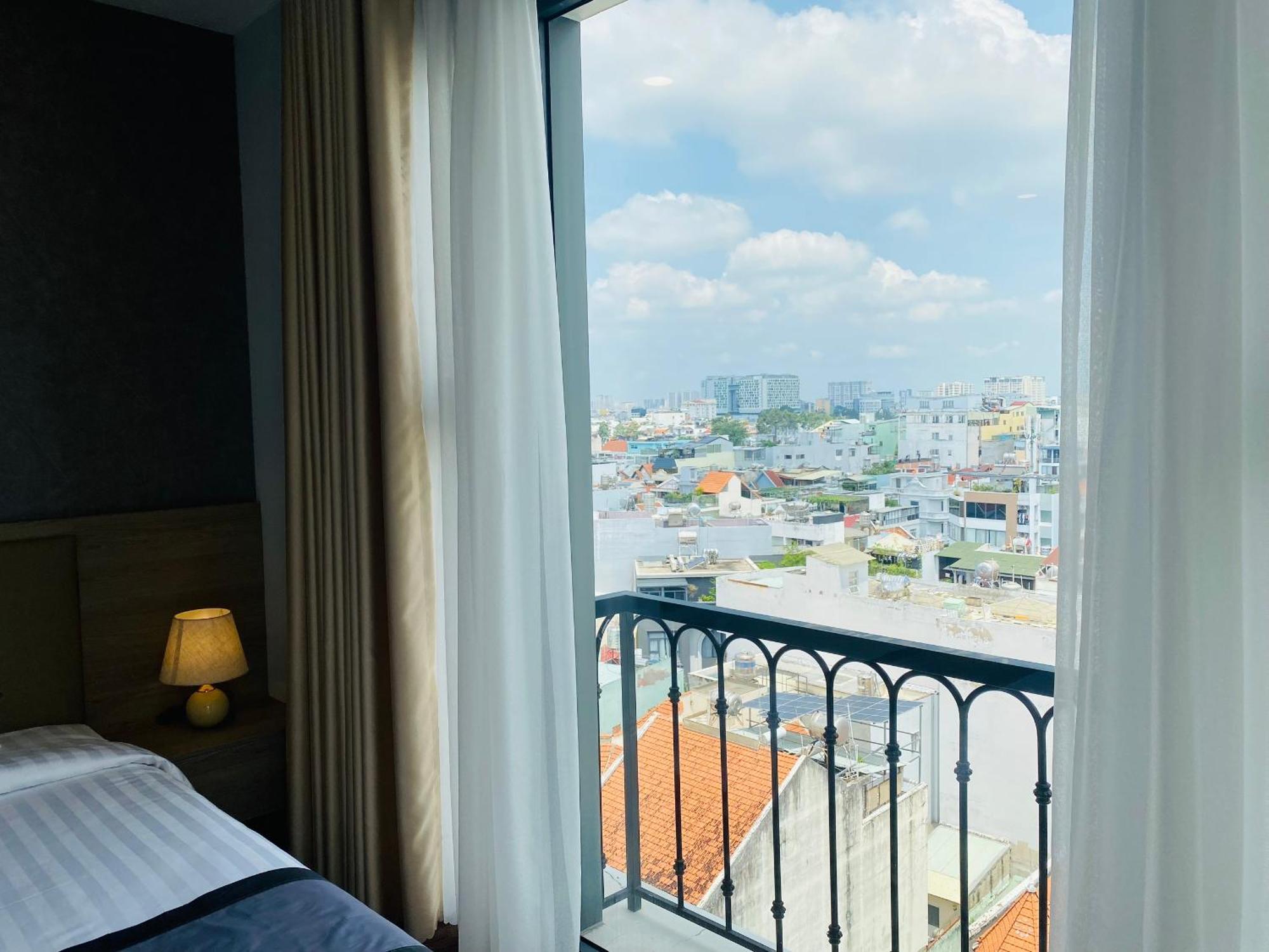 Hotel Hera Luxury Ho Chi Minh City
