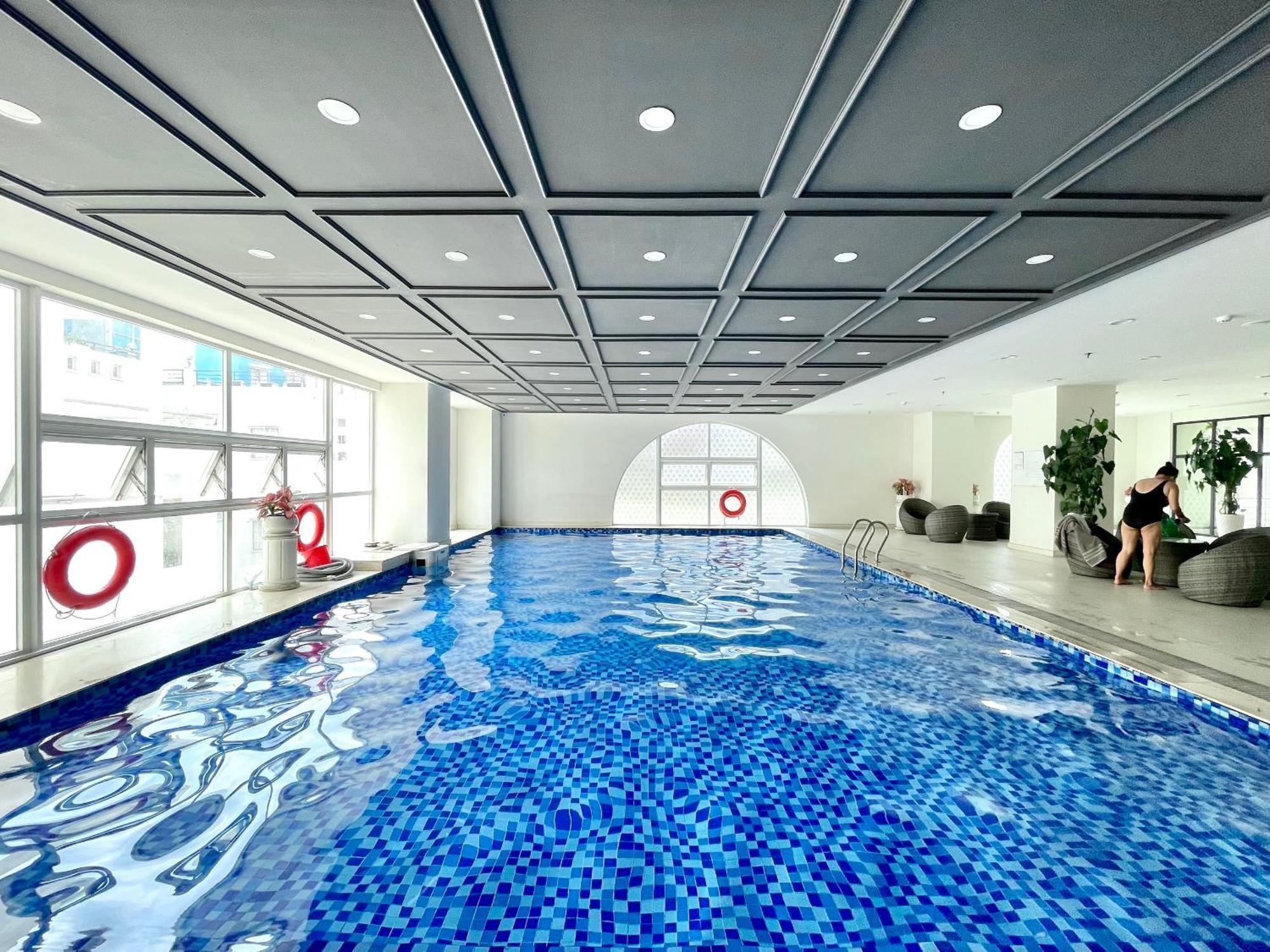 Le Places The Grand Riverside Saigon *