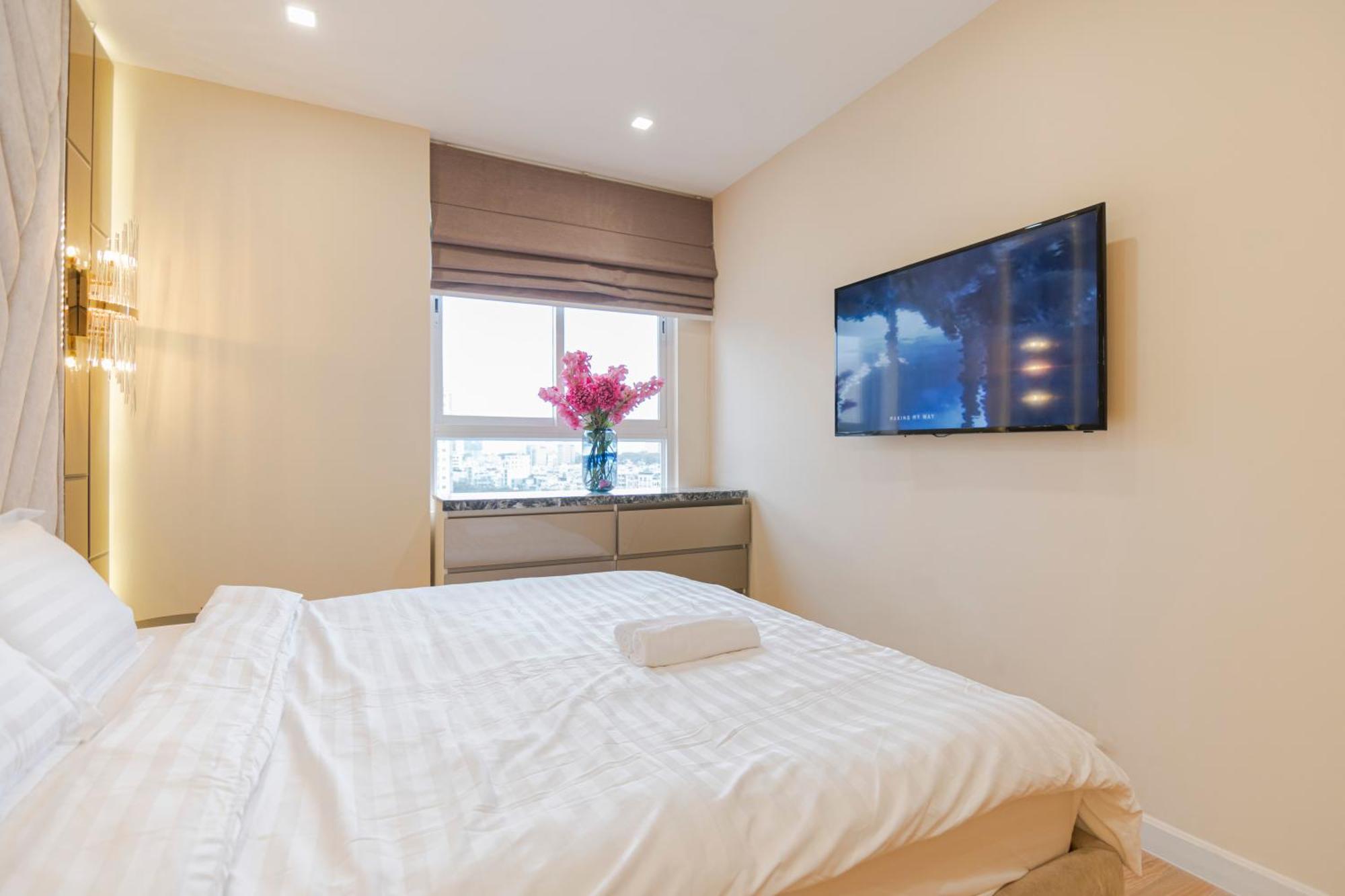 Le Places The Grand Riverside Saigon Apartment Ho Chi Minh City
