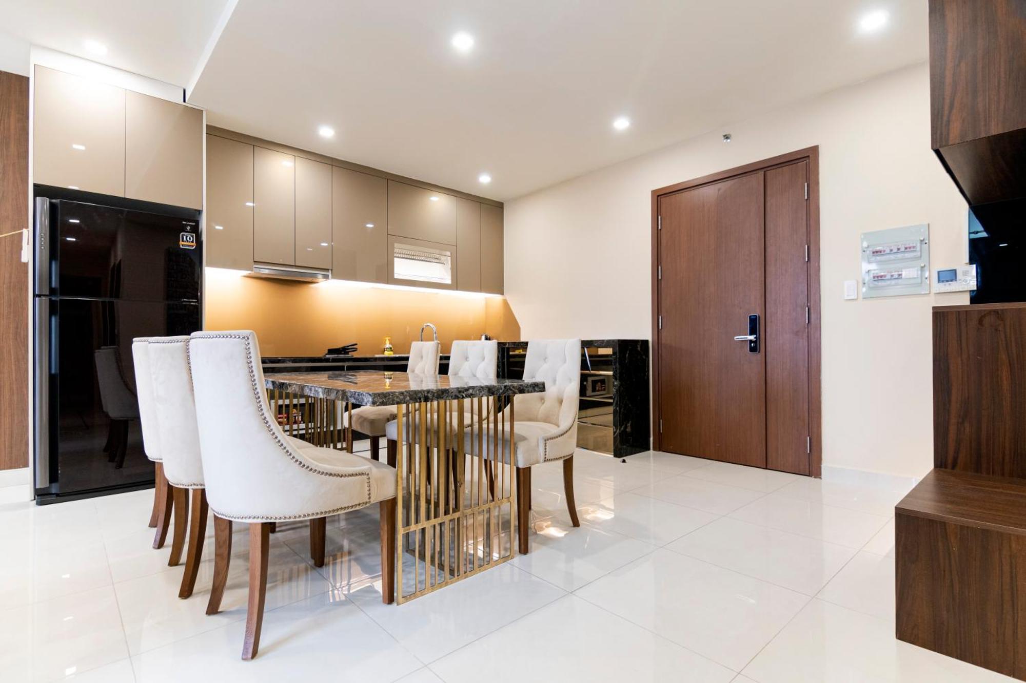 Apartment Le Places The Grand Riverside Saigon
