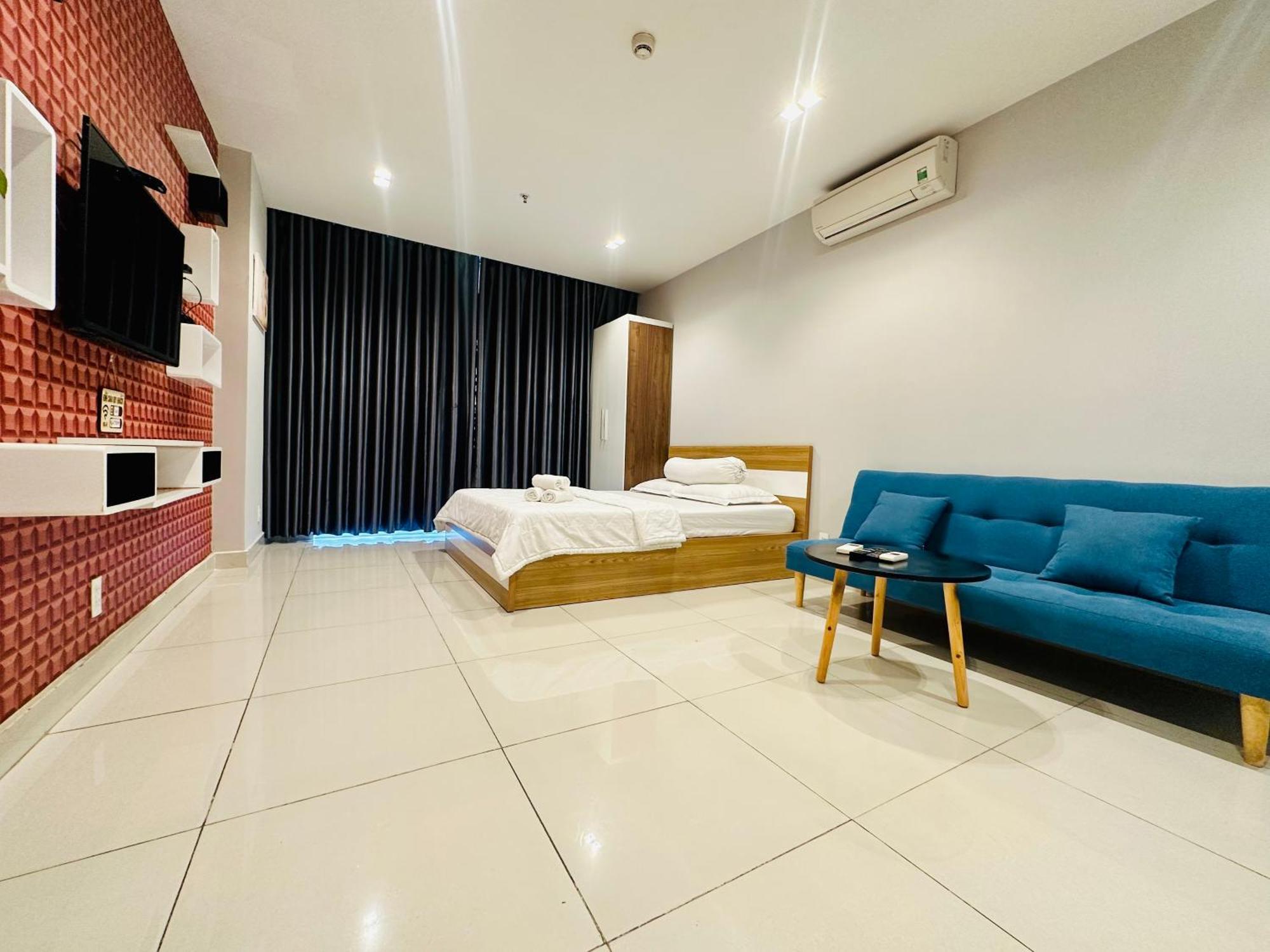 Apartment Teddy At Sky Center Luxury Ho Chi Minh City