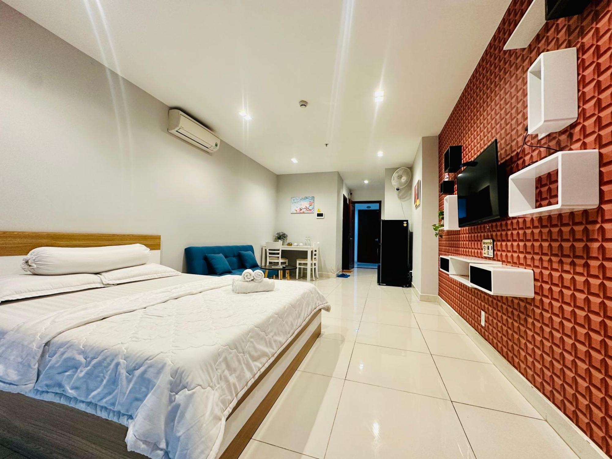Teddy At Sky Center Luxury Apartment Ho Chi Minh City