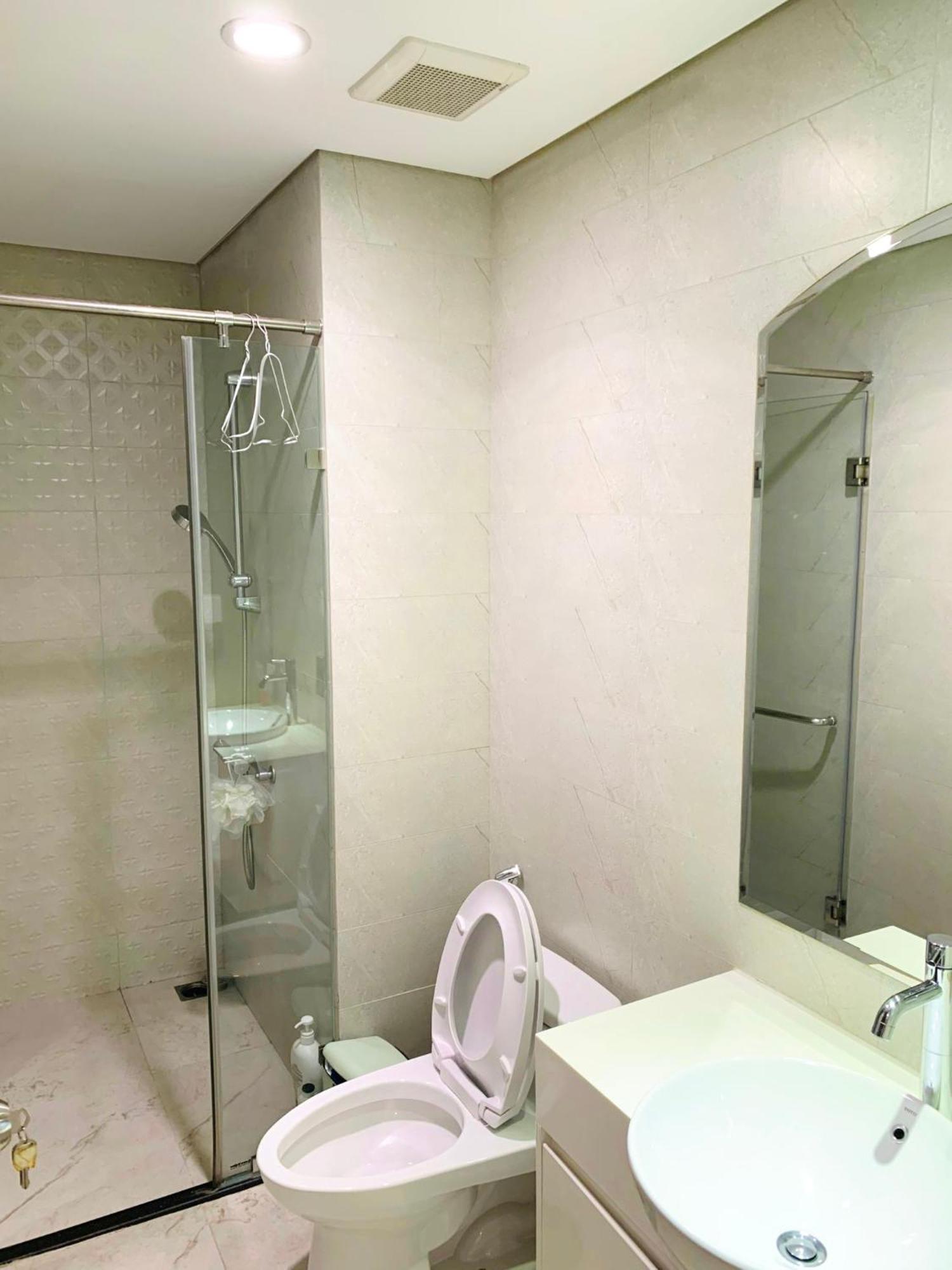 Apartment Ho Vinhomes Park - Tnh Ho Chi Minh City