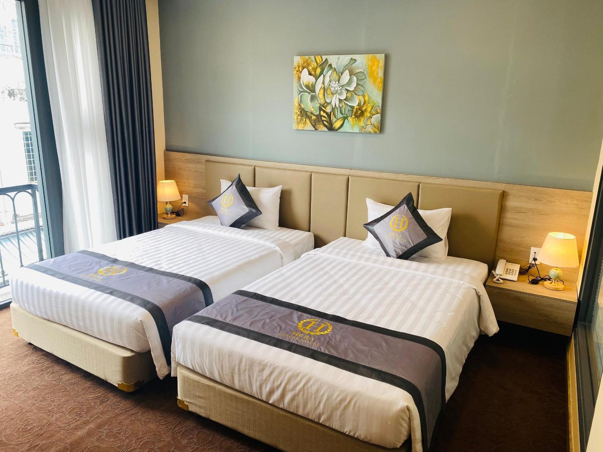 Hera Luxury Hotel 4*