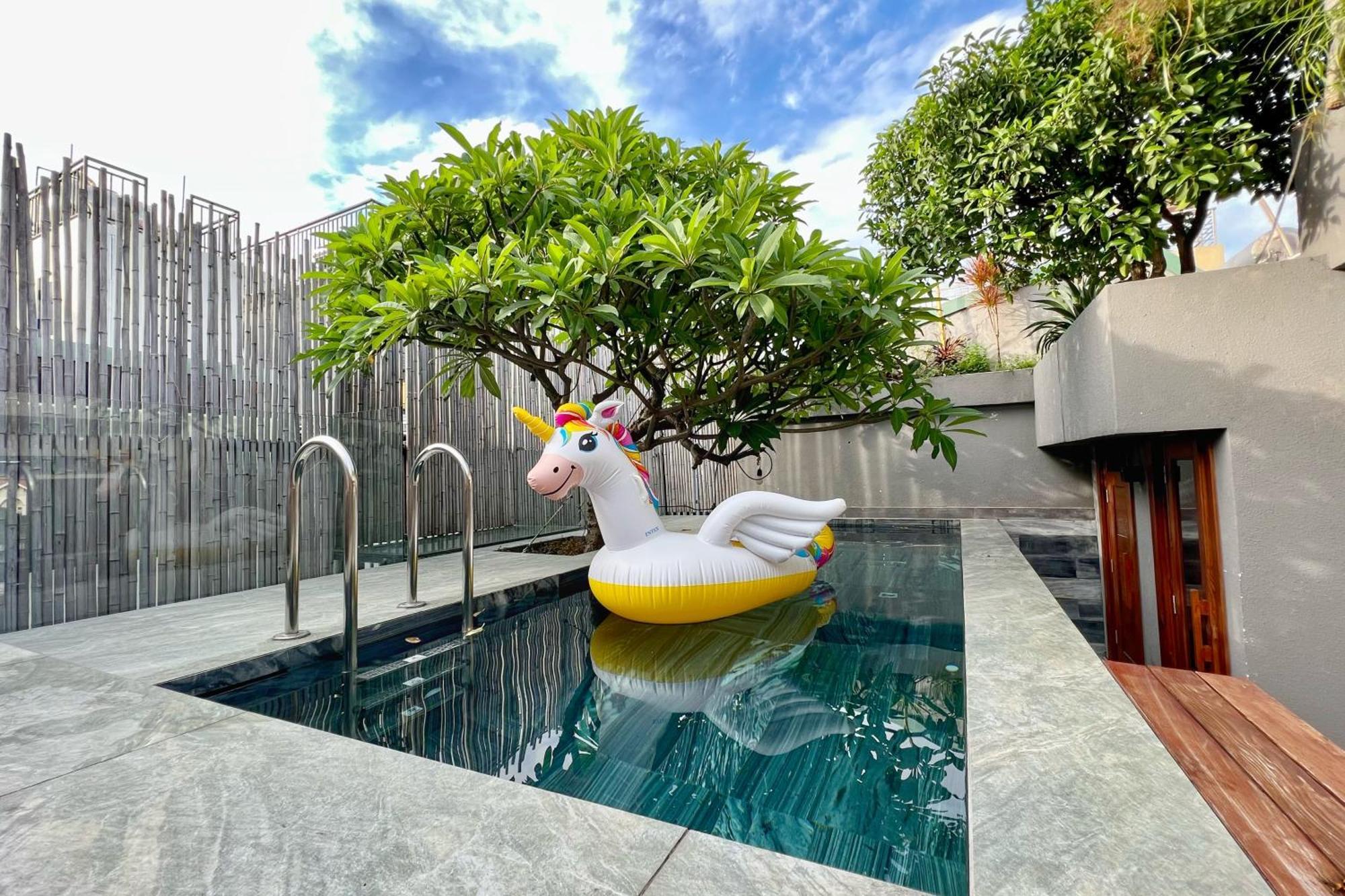 Villa Lakeview Park - Private Pool, Bbq, Karaoke