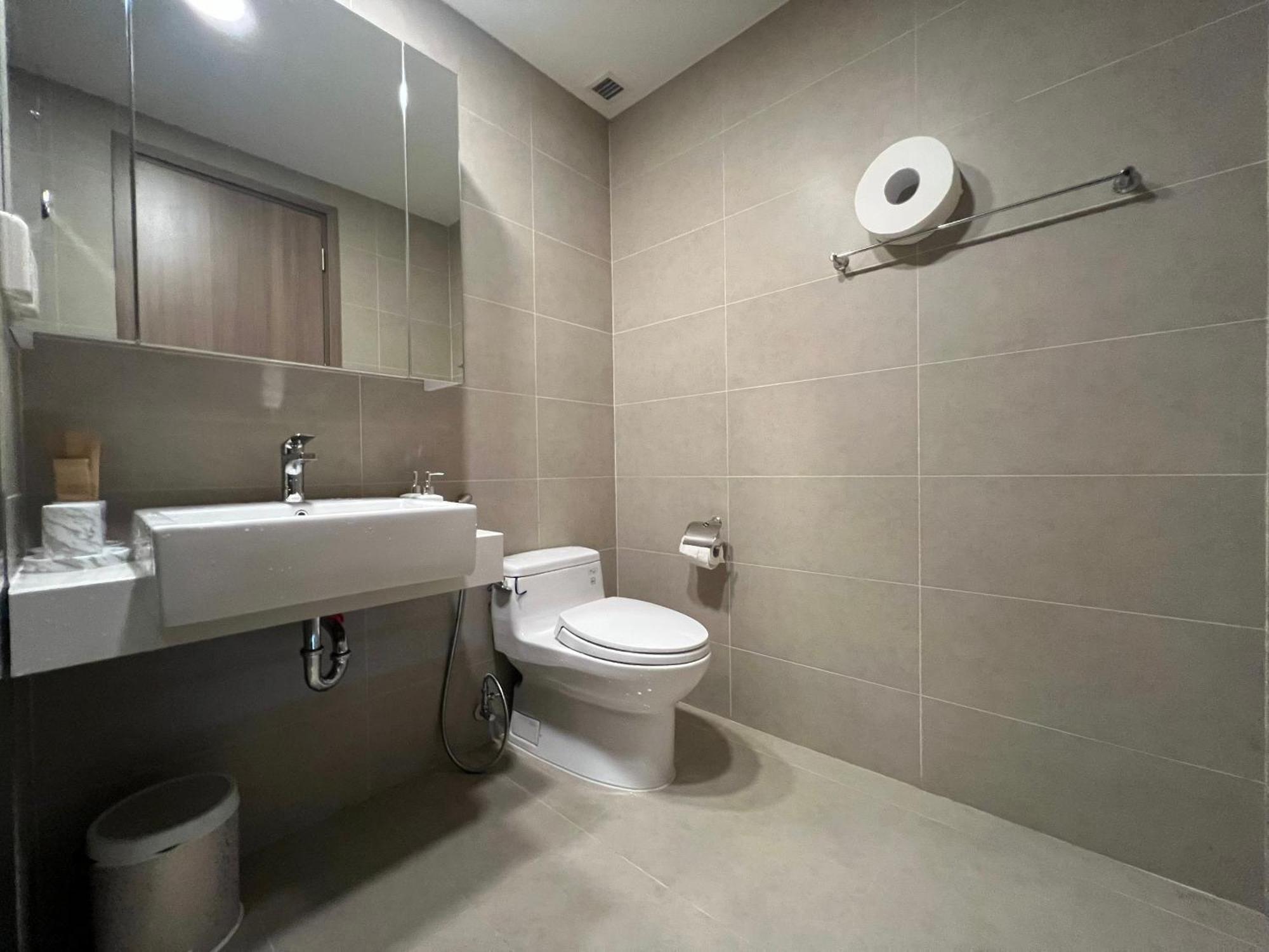 Apartment Icon 56 Building X 8pax, Saigon, Nr District 1, Quan 4, Thanh Pho Ho Chi Minh, Vietnam