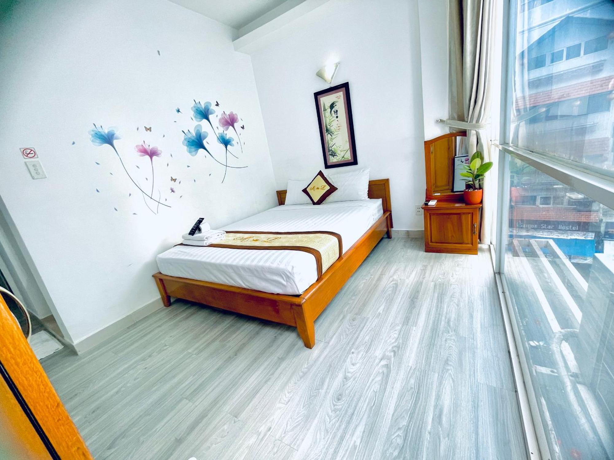 Marieline 1 Pham Ngu Lao Hotel *
