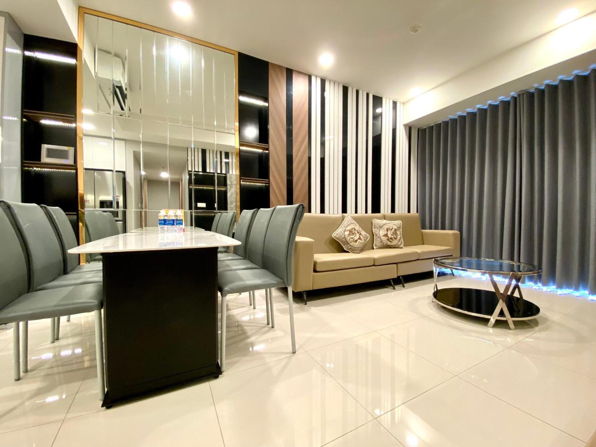 Soho - Luxury Stay, Next To Benthanh Market *