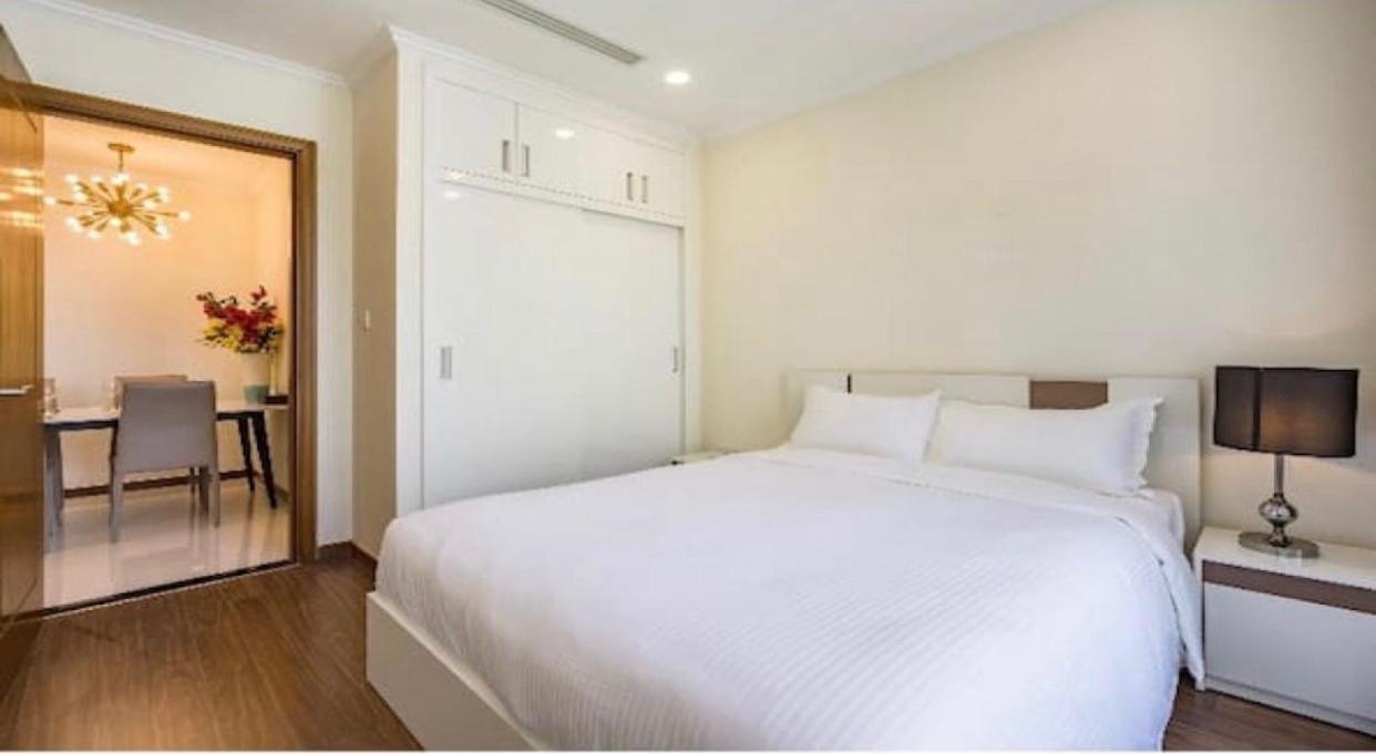 Vinhomes Central Park Sunland Can Ho * Bandar Ho Chi Minh