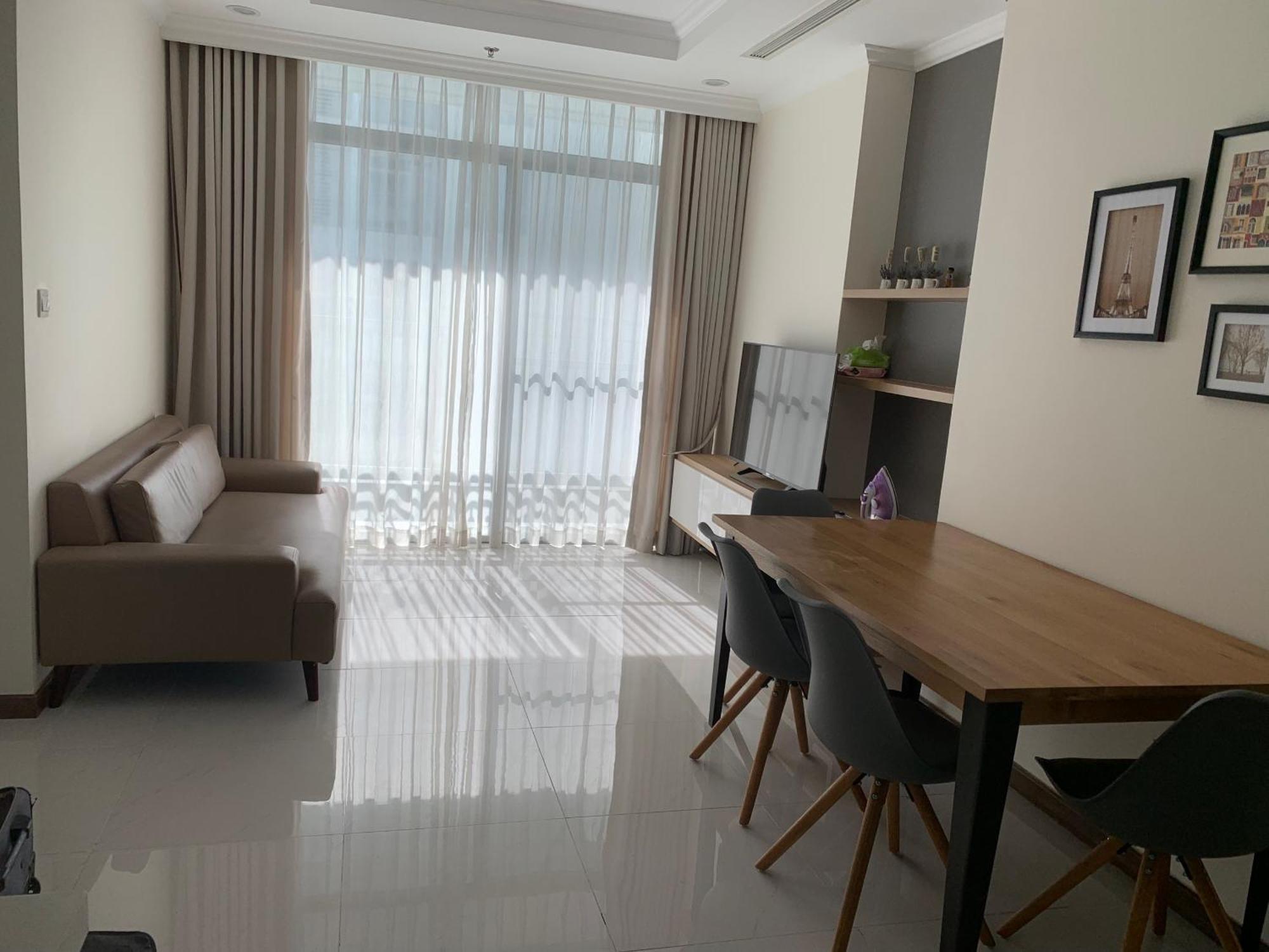 Pangsapuri Vinhomes Central Park Sunland Can Ho *