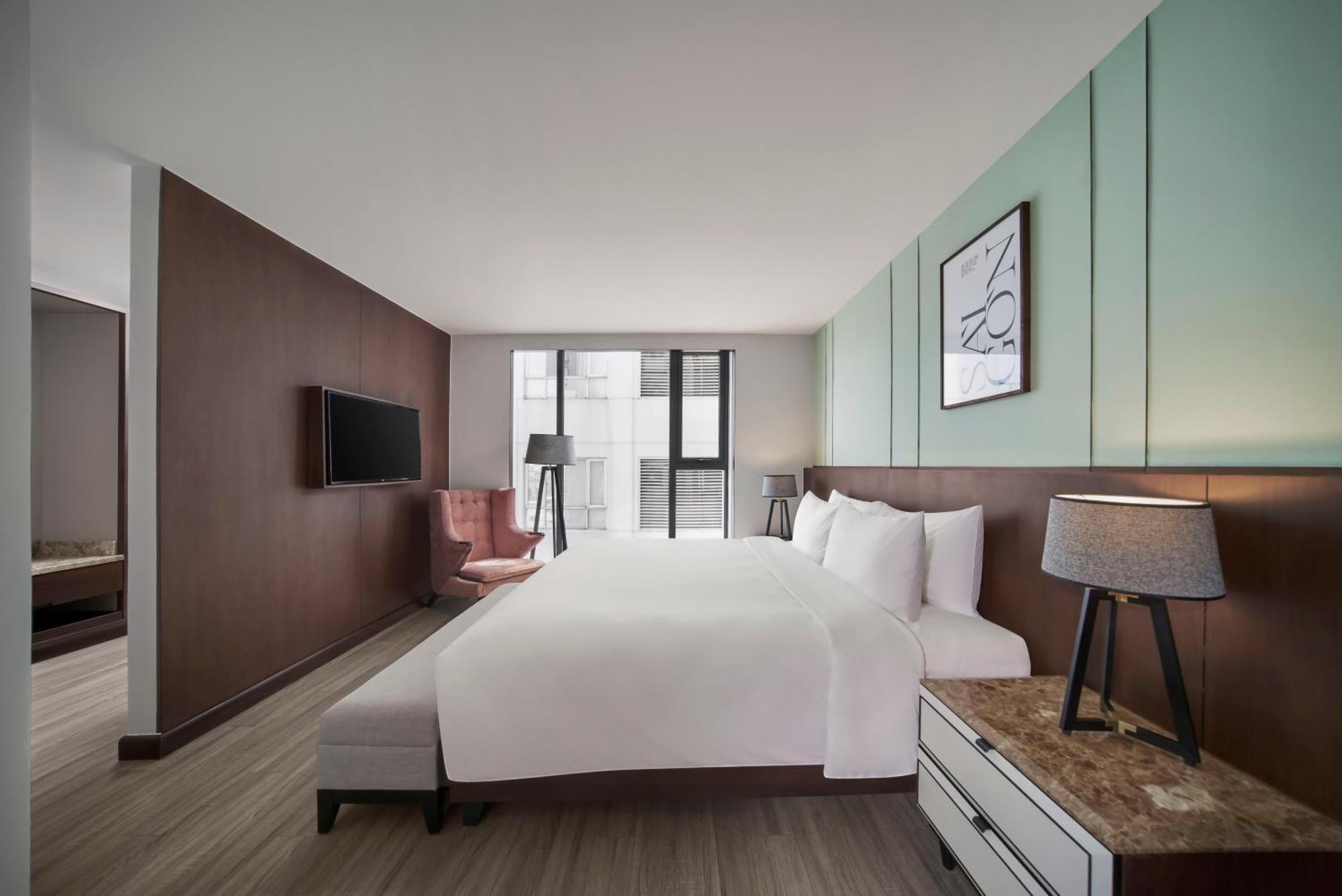 Hotel Signature By M Village Le Thanh Ton Ho Chi Minh City